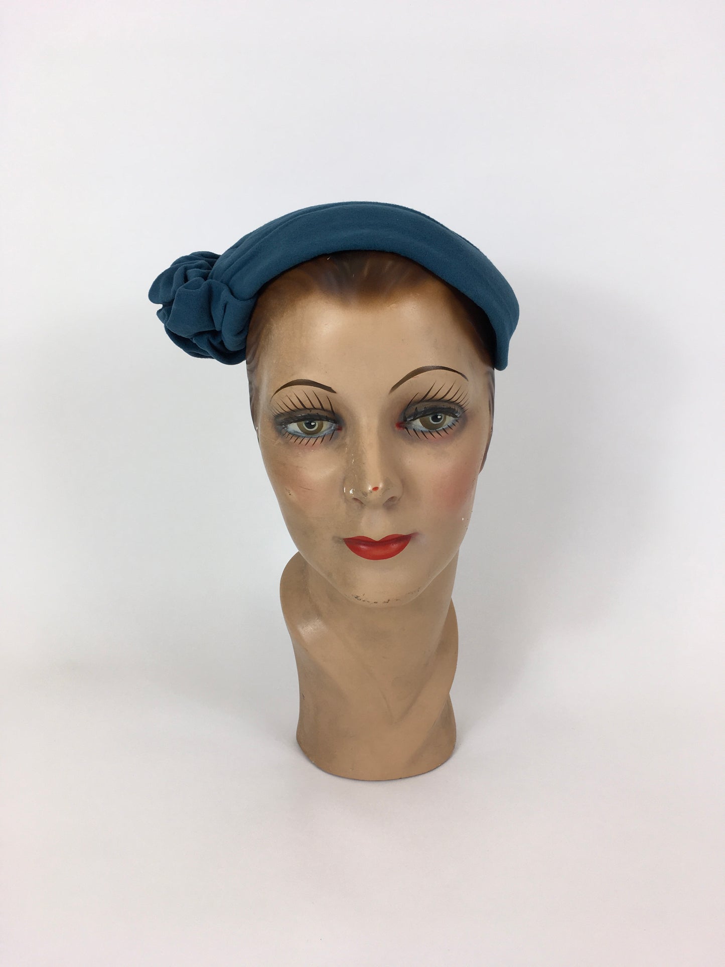 Original Late 1940’s early 1950’s Darling Structured Hat - In A Warm Teal