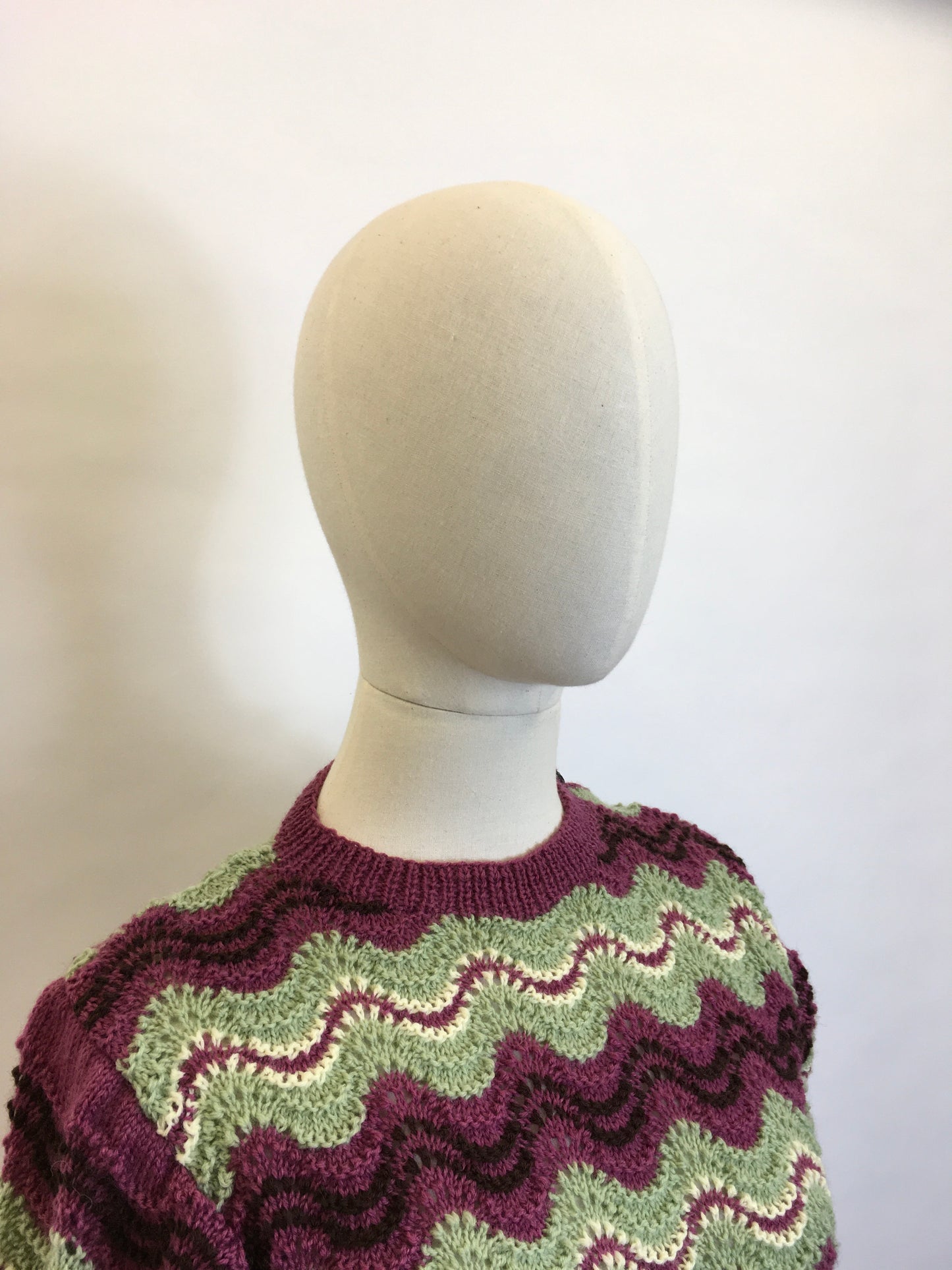 Knitting For Victory - Original 1940’s pattern reproduction Knitwear