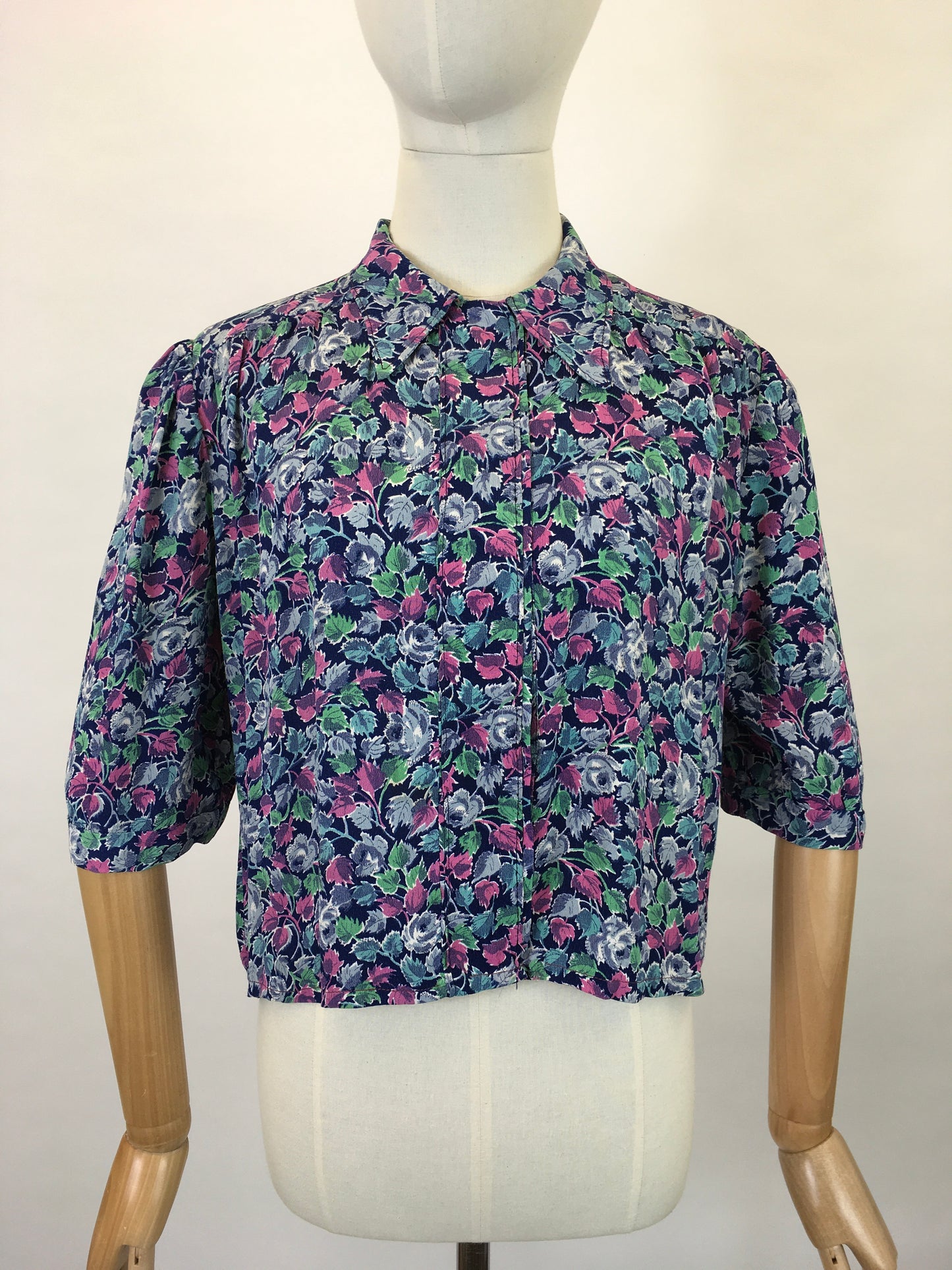 Original 1940’s Beautiful Crepe Over Jacket / Blouse - In A Warm Frosted Berry Colour Pallet