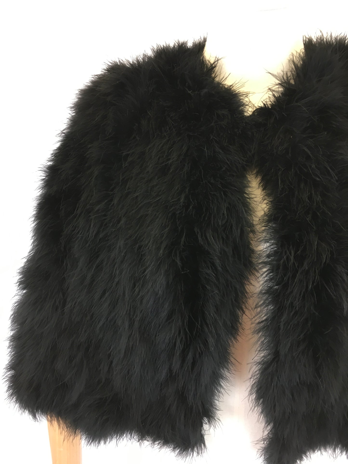 Original 1930s Black Marabou Feather Capelet - Made By ‘ Springfield Made In England ‘