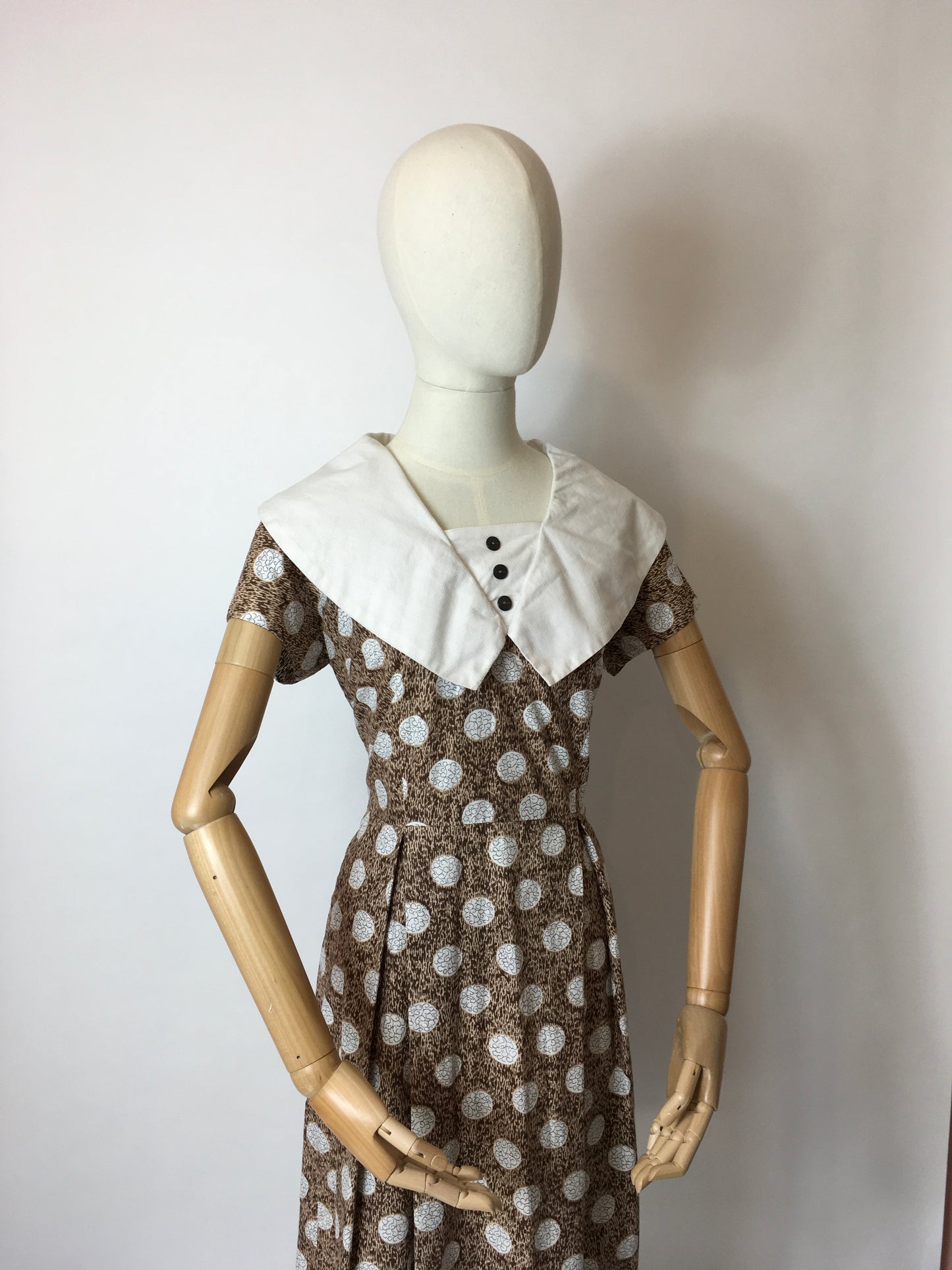 Original 1950s Cotton Day Dress - Lovely Geometric Print in Browns, Beiges and Whites