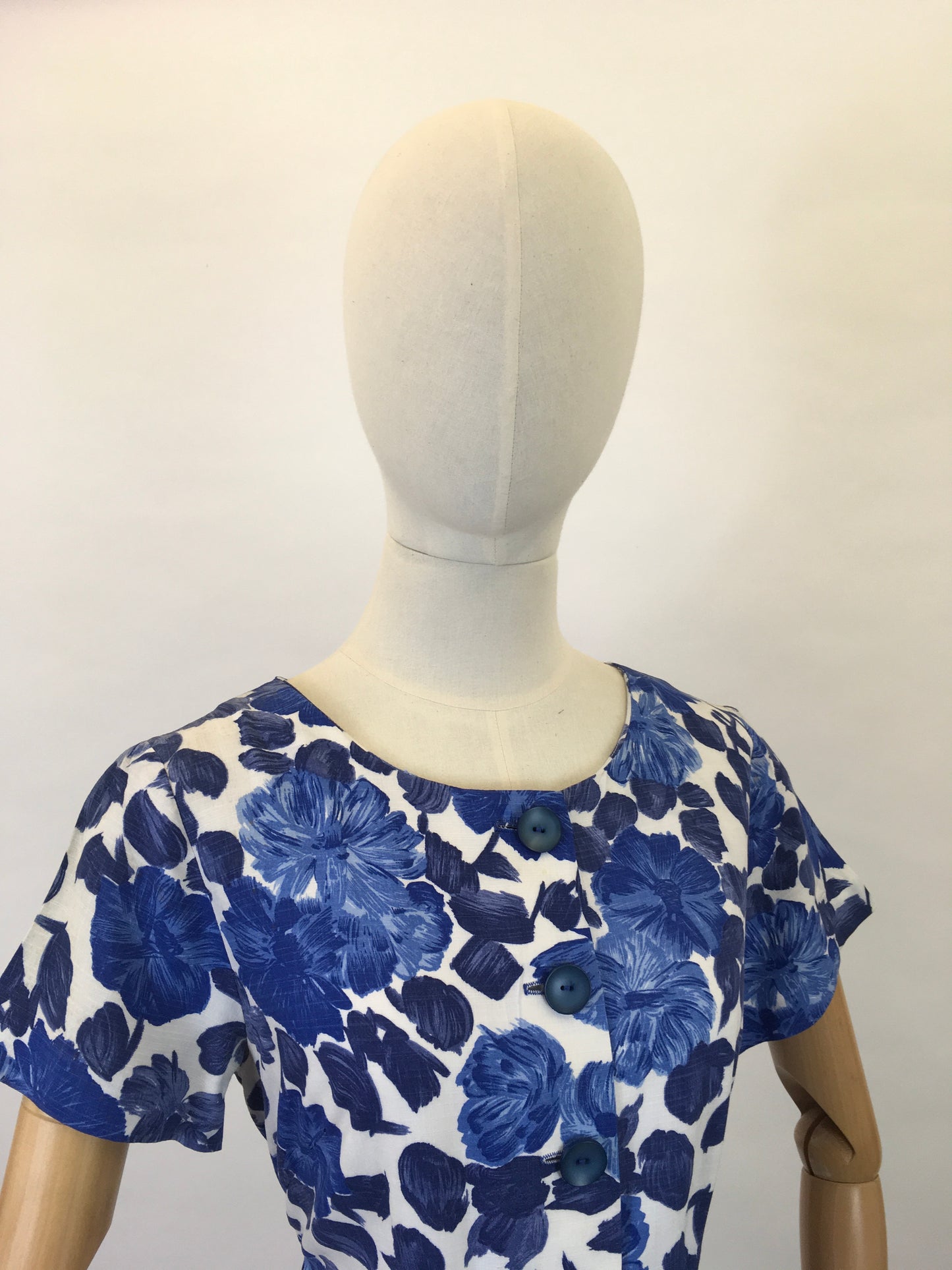 Original 1950’s Darling Floral Cotton Day Dress - Made by ‘ St. Michael ‘