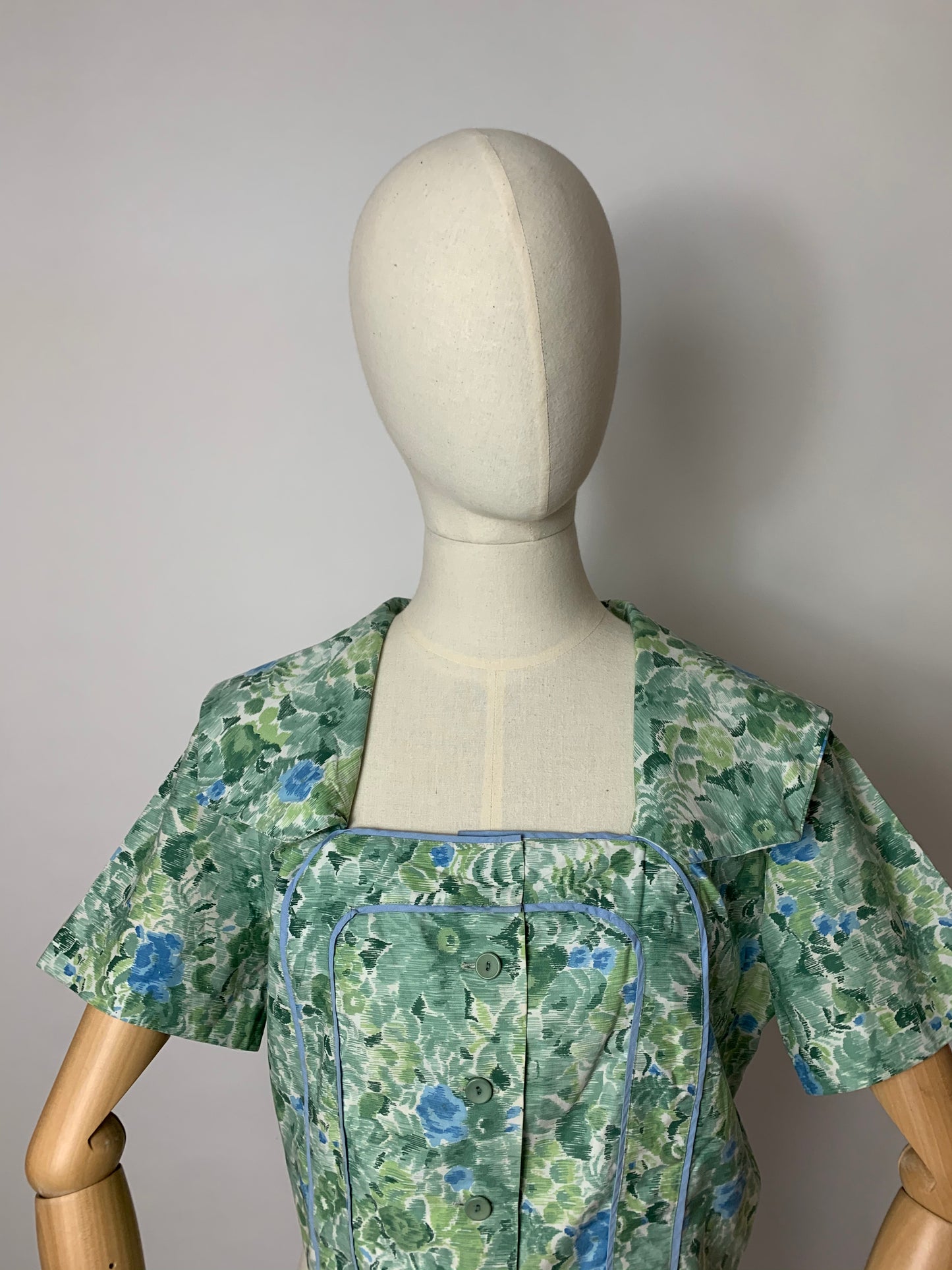 Original 1950s Horrockses Fashions Jacket / Bolero - In a Lovely Summertime Floral