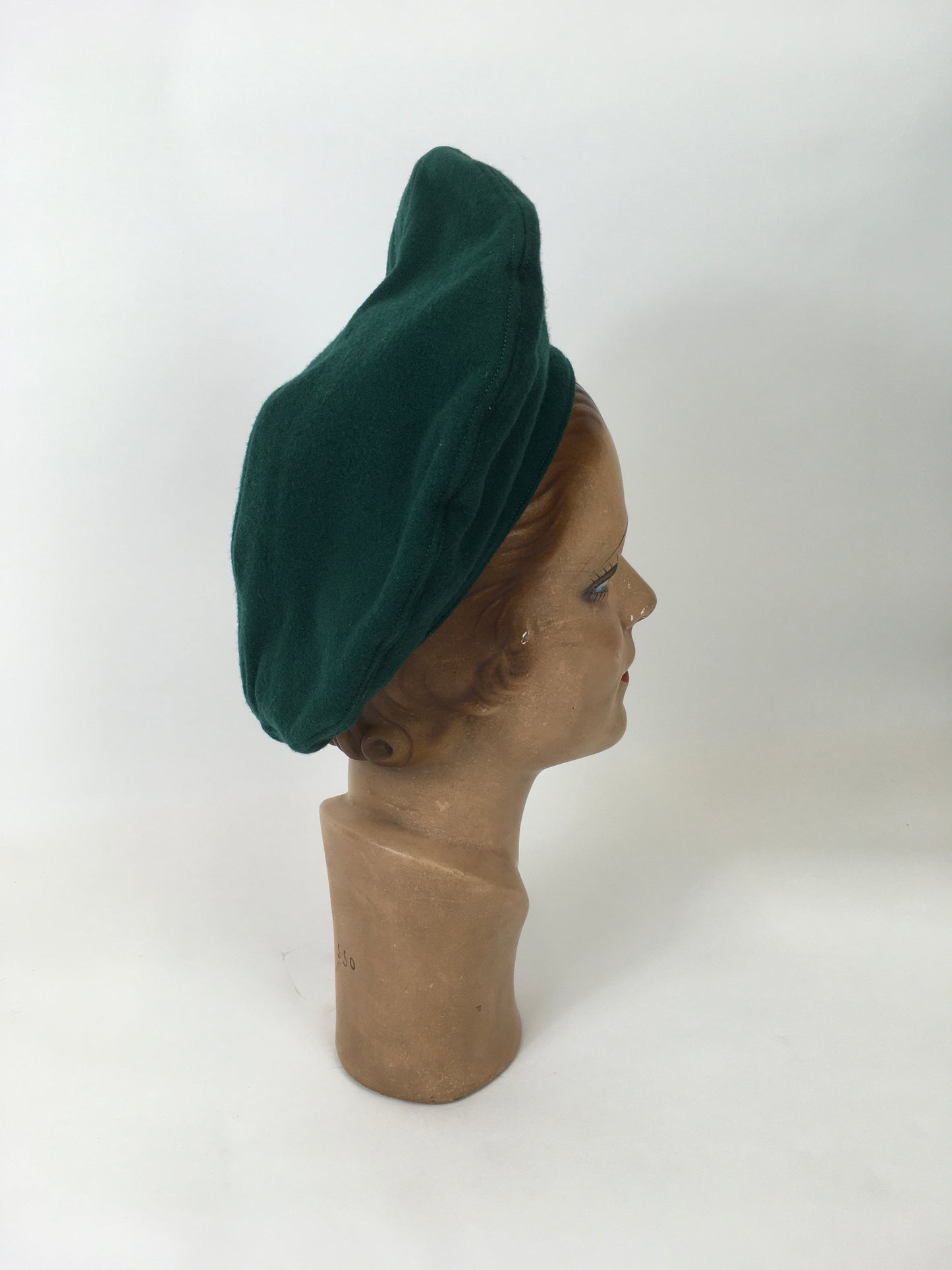 Original 1940’s Halo Beret - In A Stunning Forest Green Wool