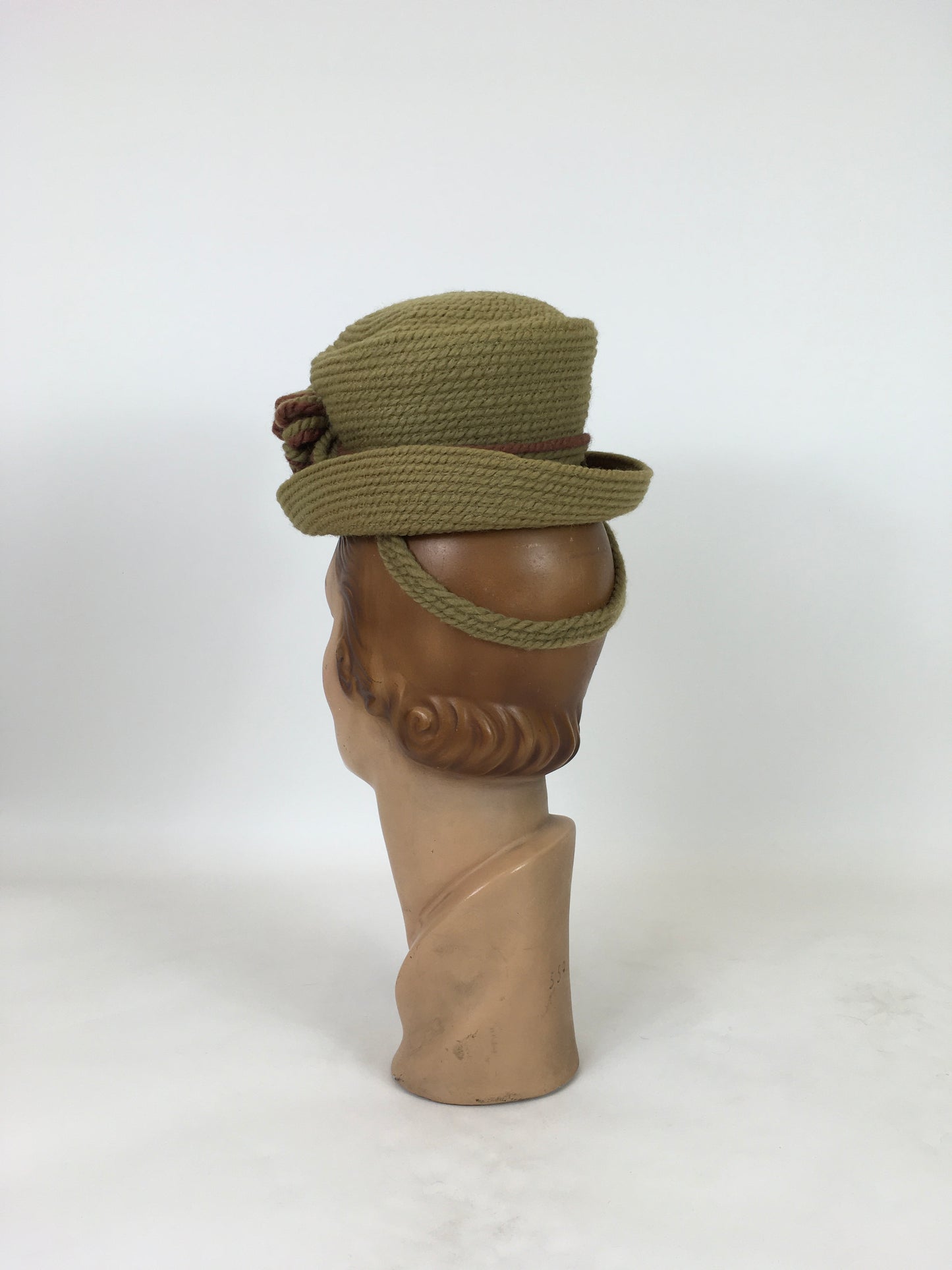 Original 1940's Fabulous Chartreuse and Brown Topper Tilt Hat - By ' Needlepoint Everitt'