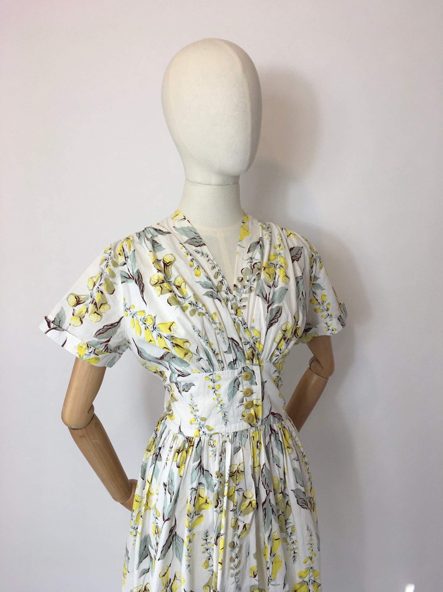 Original 1950s Floral Day Dress - In the Most Beautiful Colour Palette of Buttery Yellows and Mint Greens