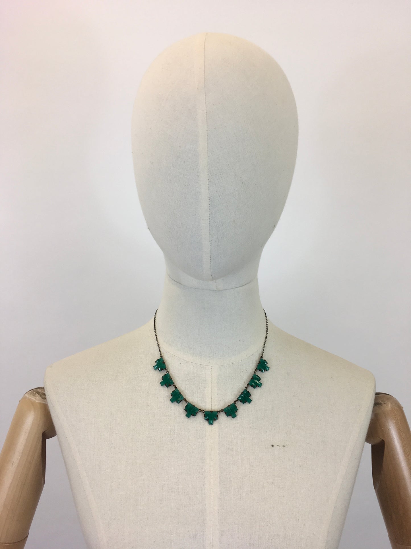 Original 1930’s Art Deco Shaped Necklace - With Jade Green Glass