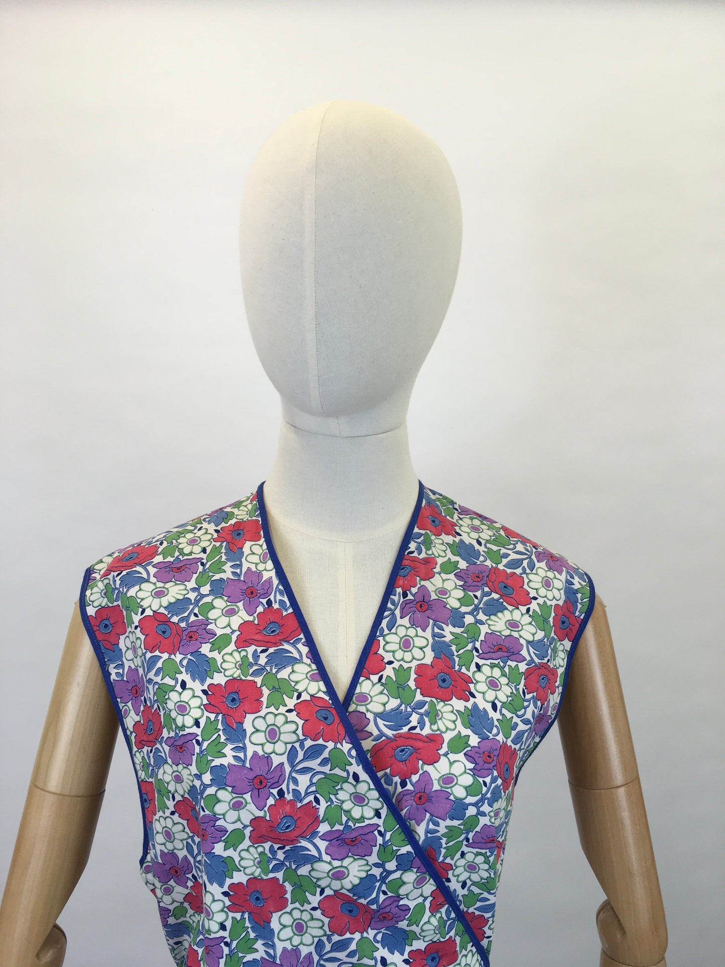 Original 1940’s Utility CC41 Wraparound Pinny - In A Lovely Bright Floral in Reds, Purples, Greens & Blues