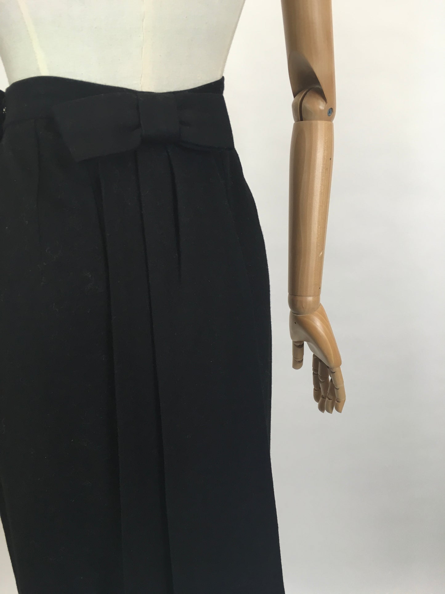 Original 1950’s Black Wool Pencil Skirt - With Amazing Back Bow Detailing