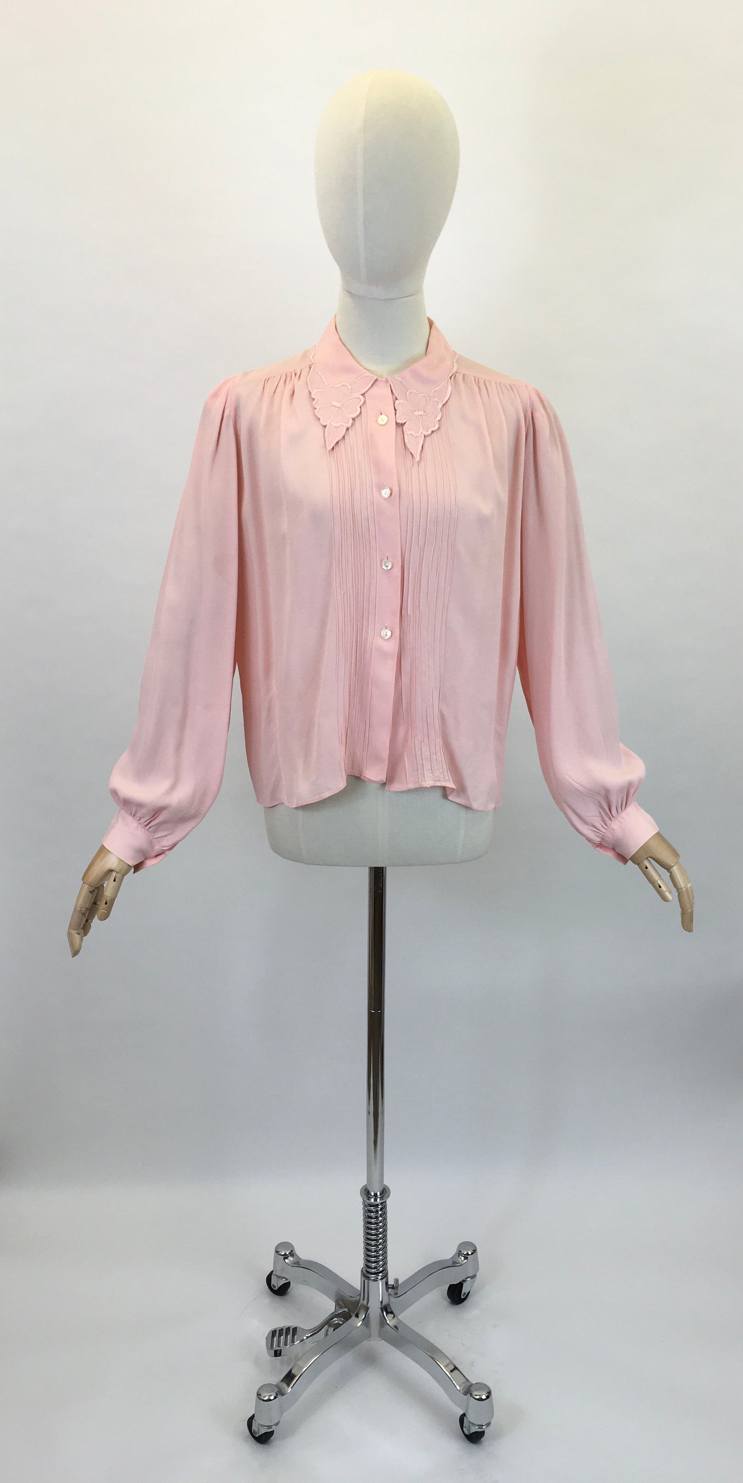 Original 1940’s Utility CC41 Crepe Blouse - In A Beautiful Soft Powder Pink