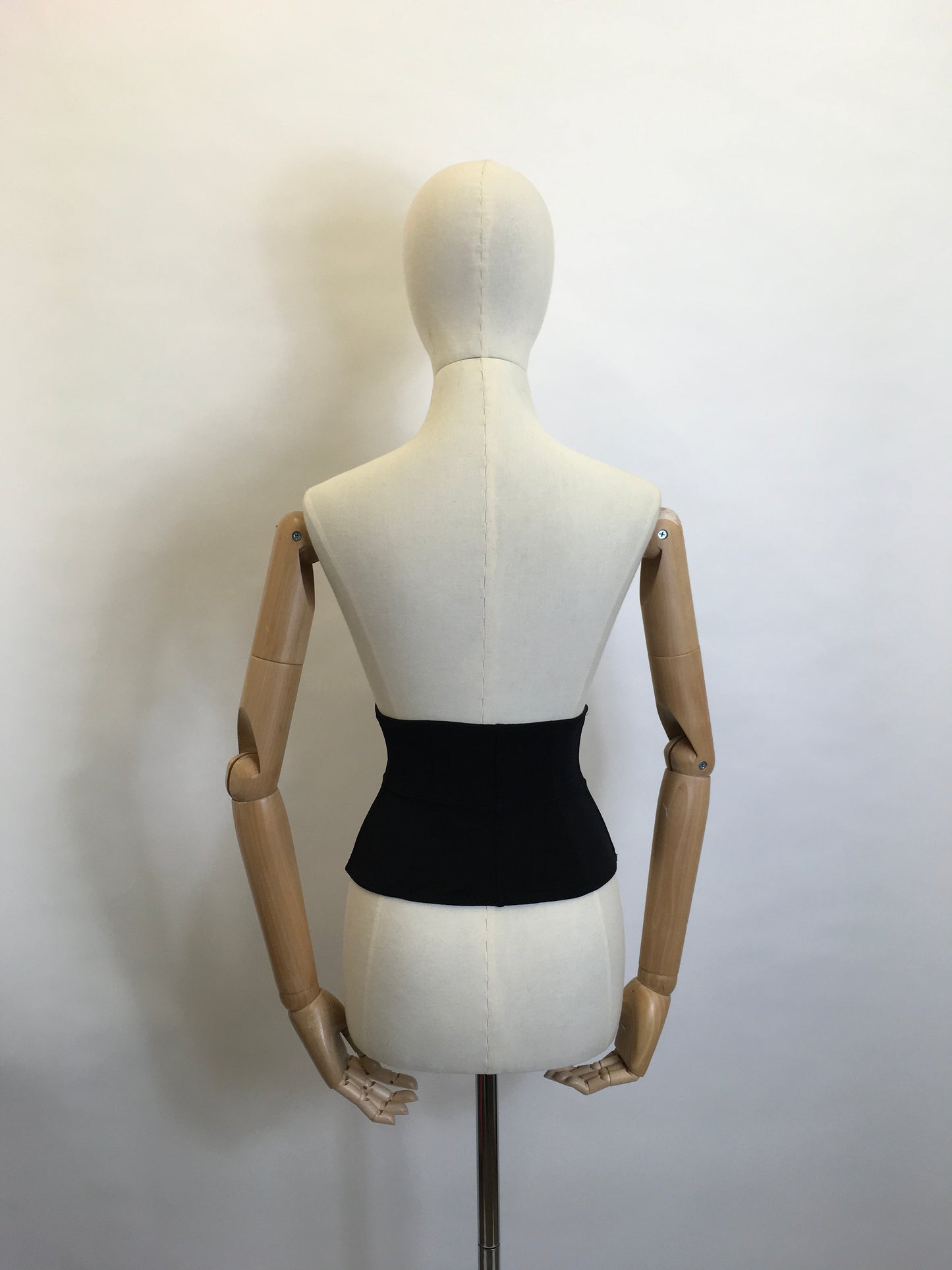 What Katie Did Lingerie - Glamour Waist Cincher In Black