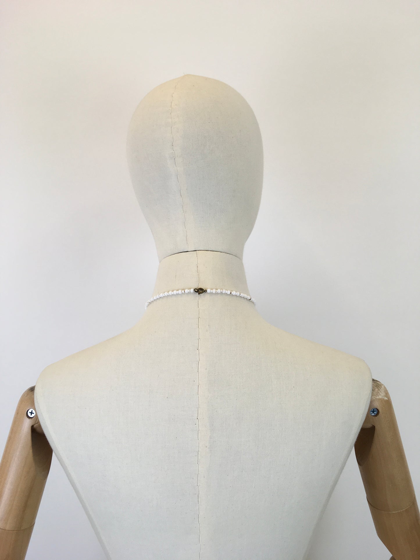 Original 1940’s Darling Glass Necklace with Graduated Beads - In Pastel Delights