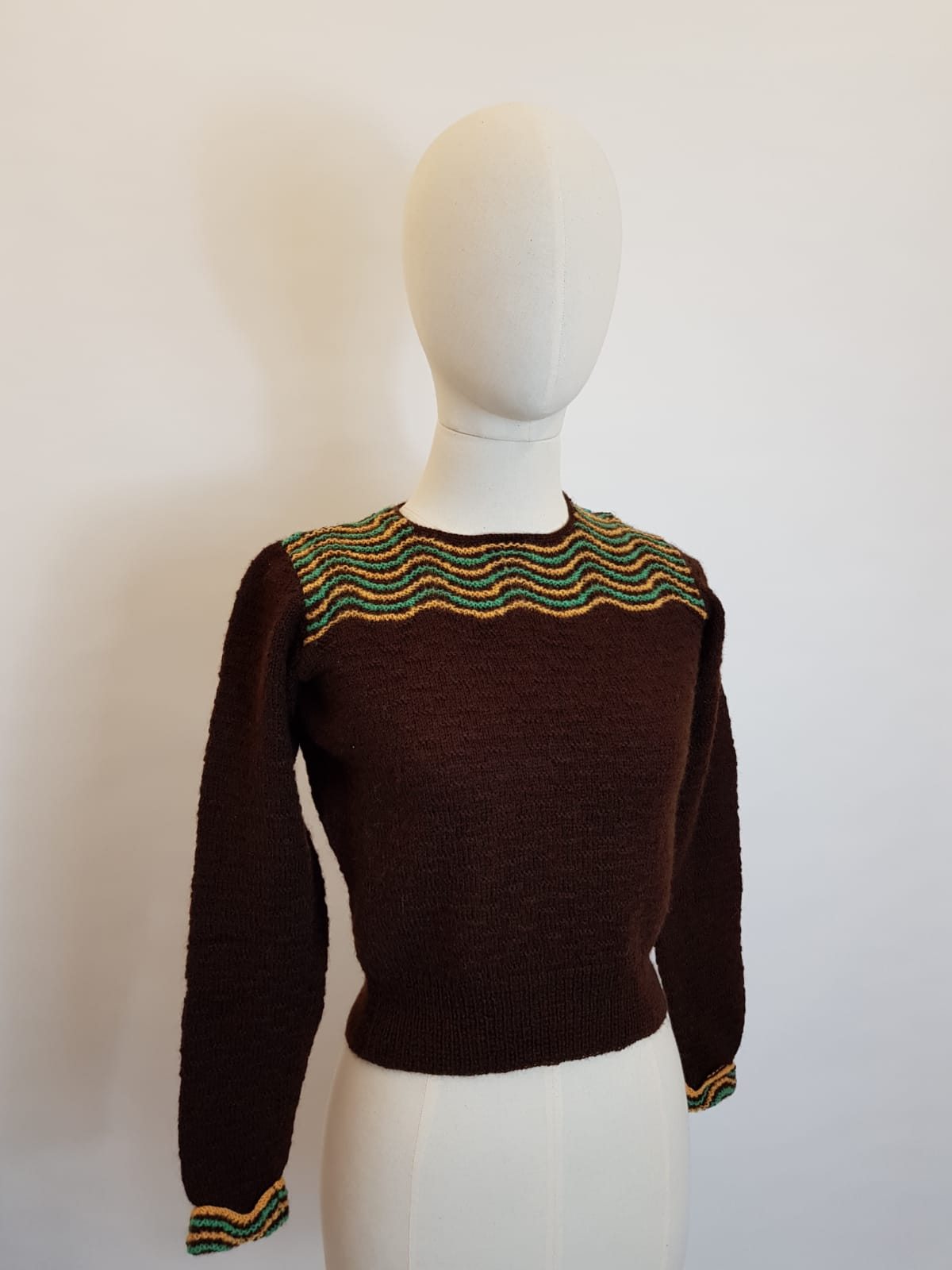 Knitting For Victory - Original 1940’s Pattern Reproduction Knitwear