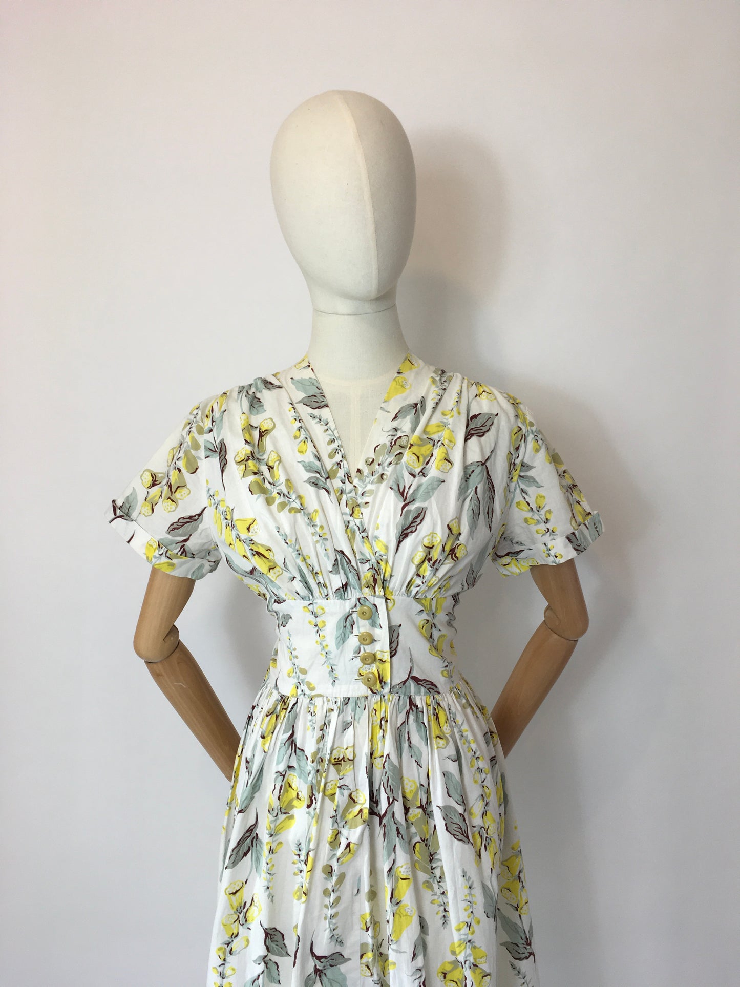 Original 1950s Floral Day Dress - In the Most Beautiful Colour Palette of Buttery Yellows and Mint Greens