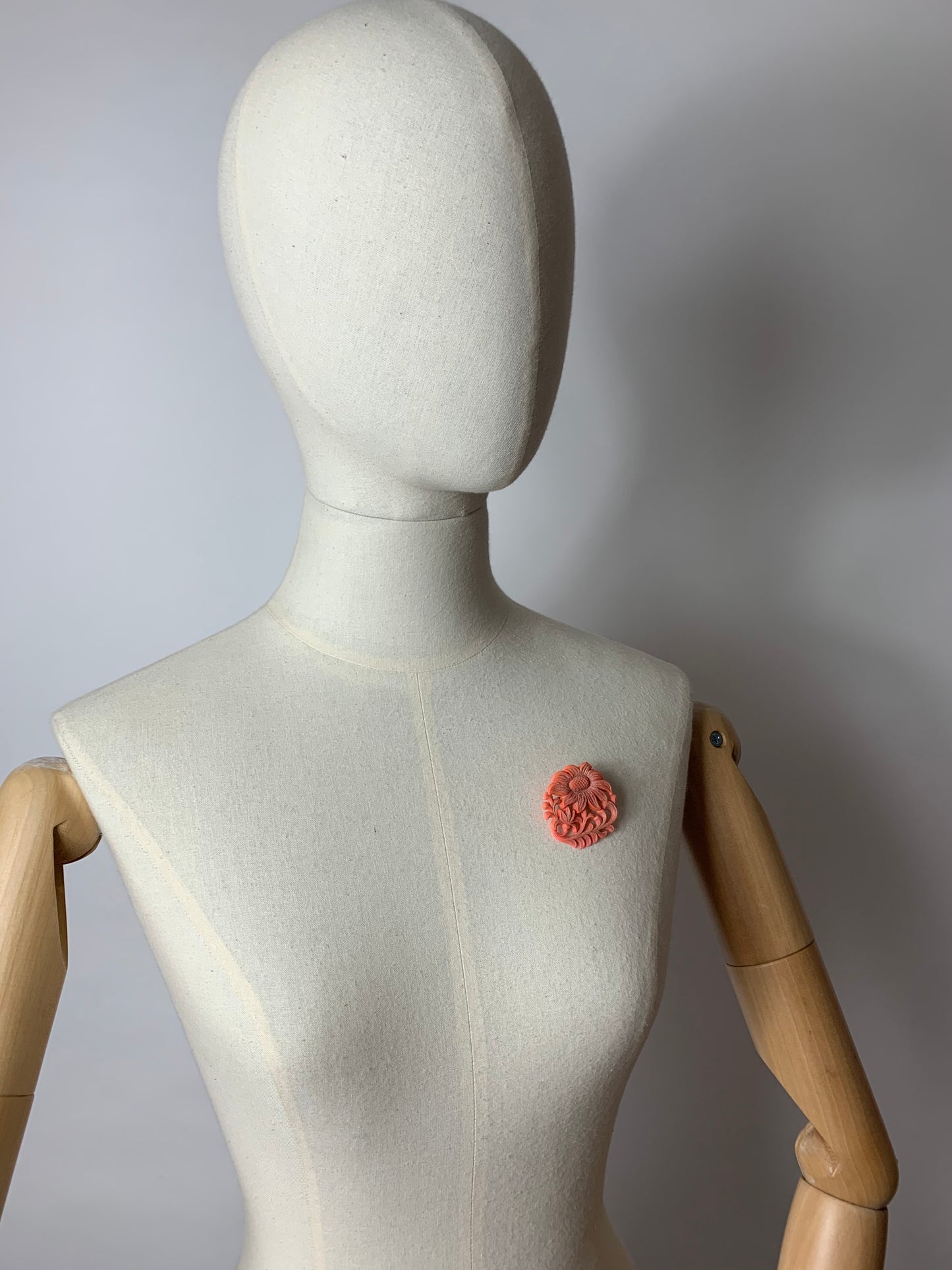 Original 1940’s Floral Brooch - In a lovely Soft Coral Colour