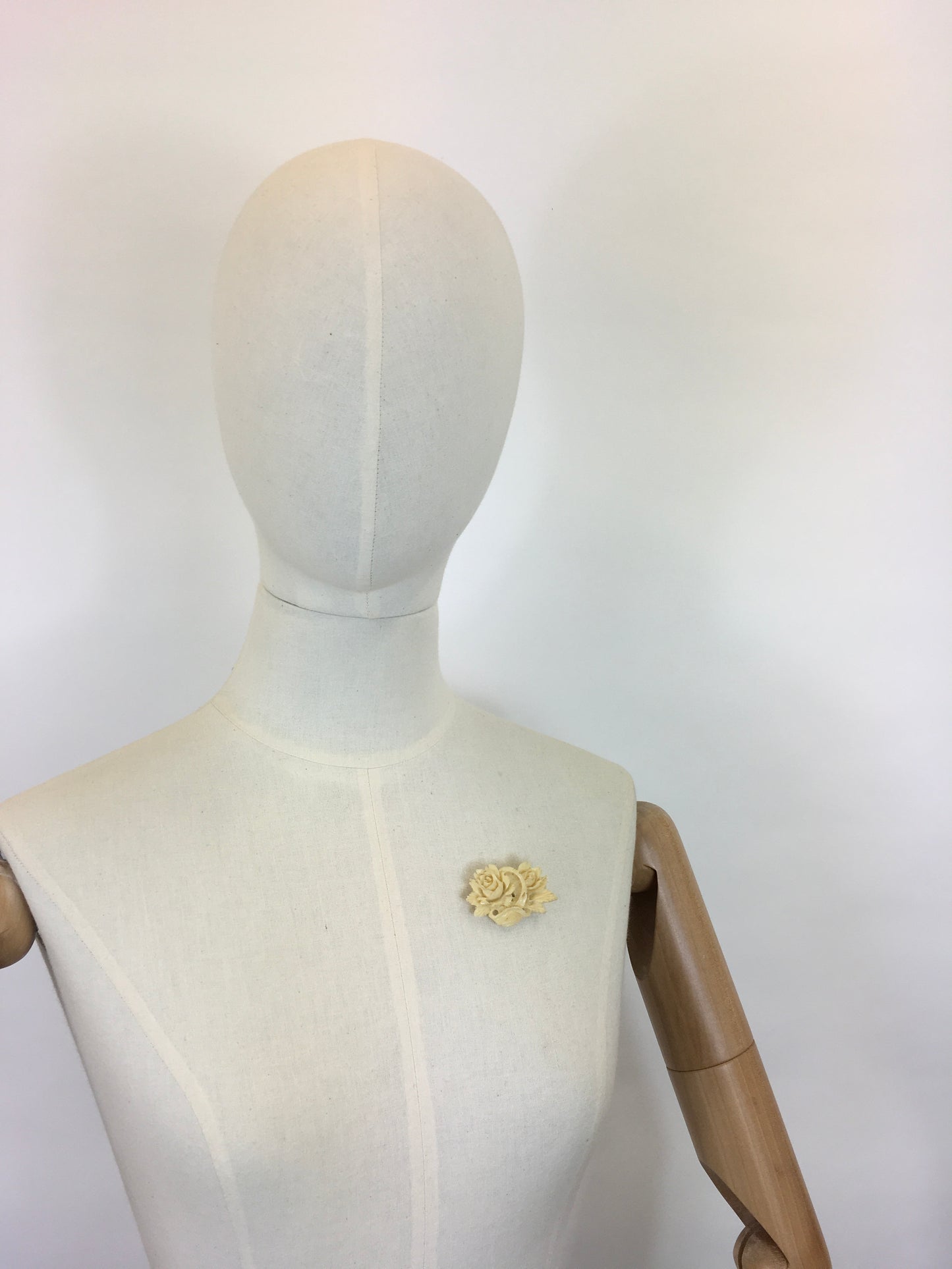 Original 1940s Cream Celluloid Brooch - Intricate Roses in a Weaved Basket