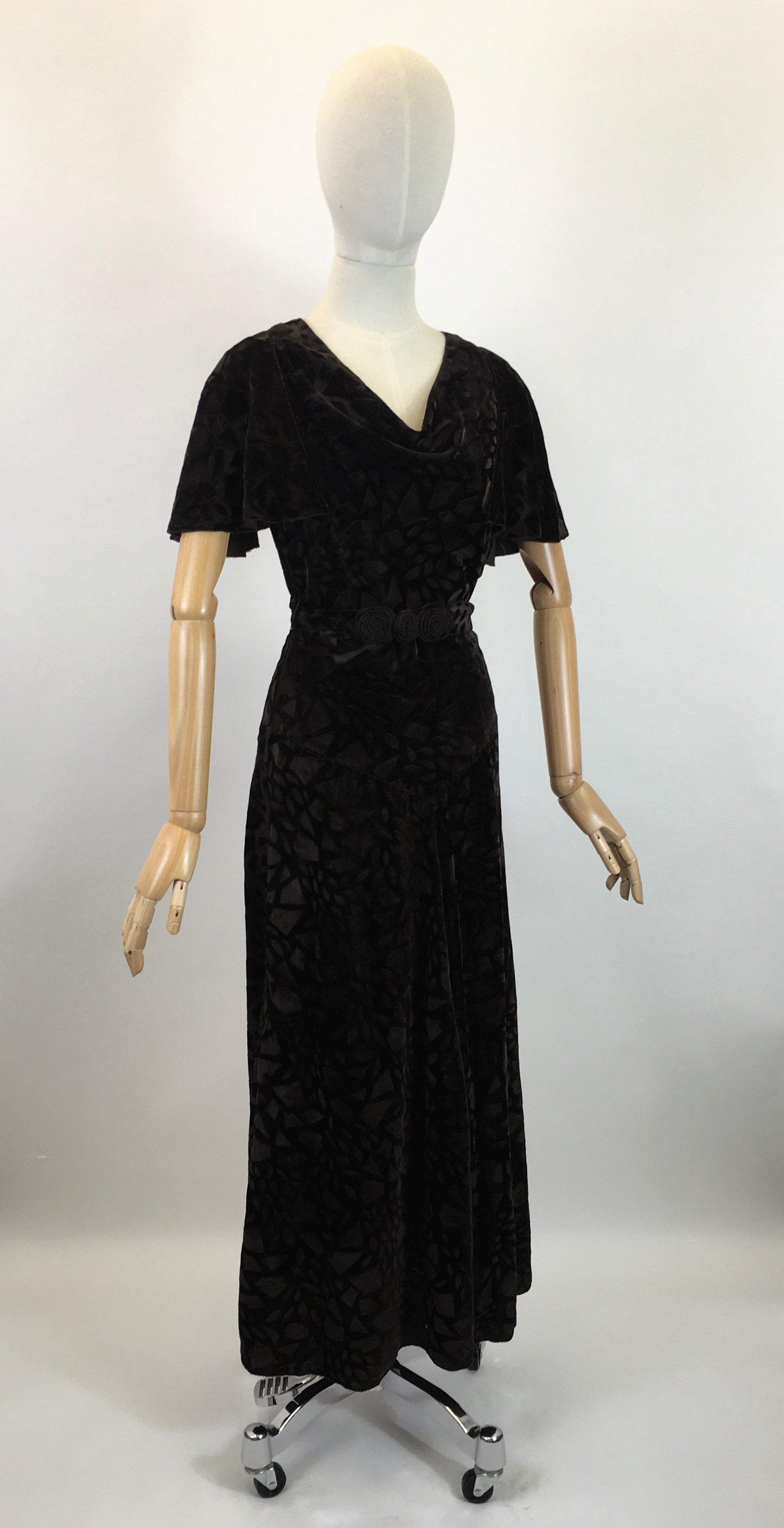 Original 1930's Sensational Evening Gown - In A Rich Dark Chocolate Devore