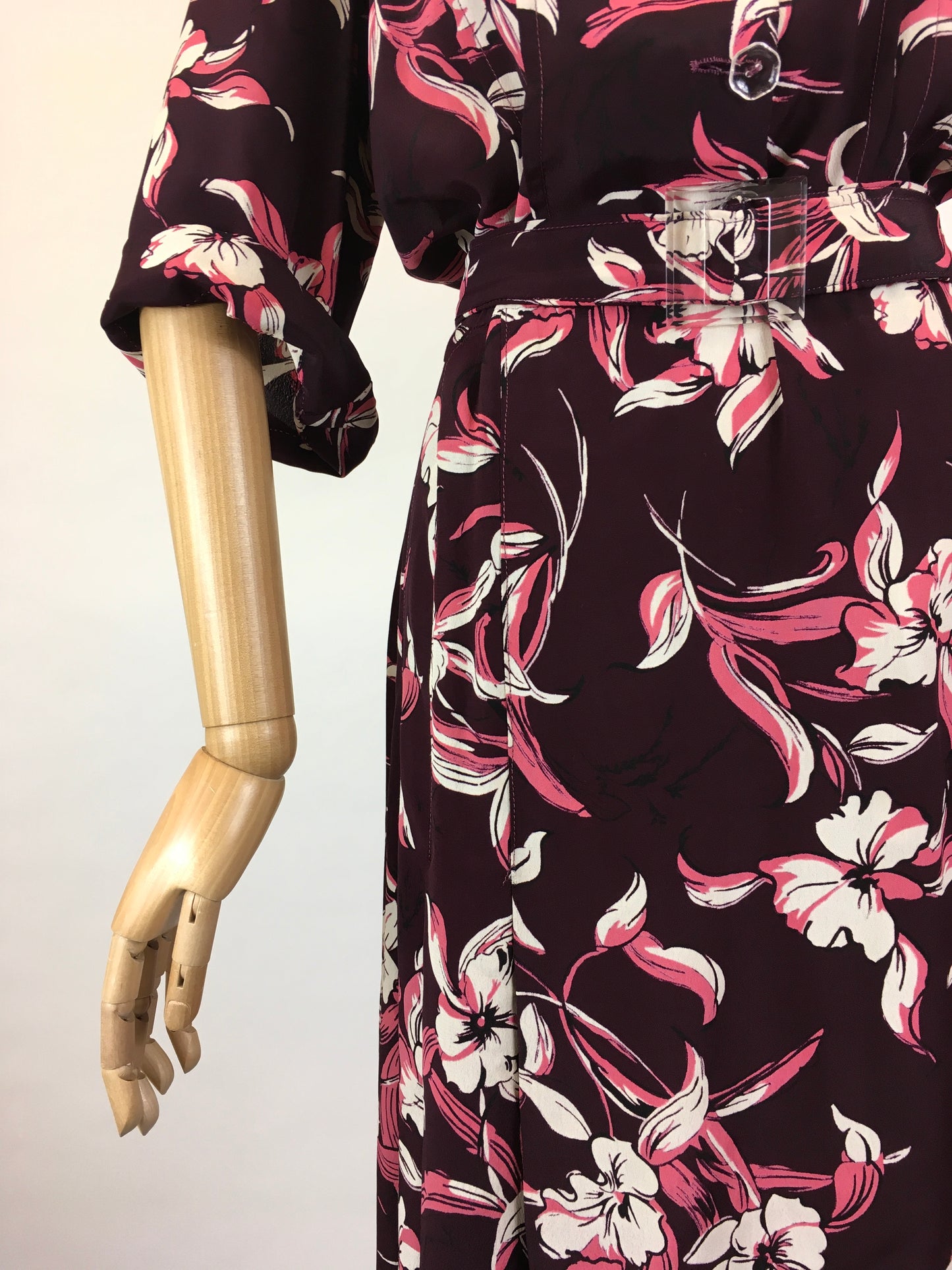 Original 1940’s Stunning Volup Rayon Dress - In A Winter Berry Floral