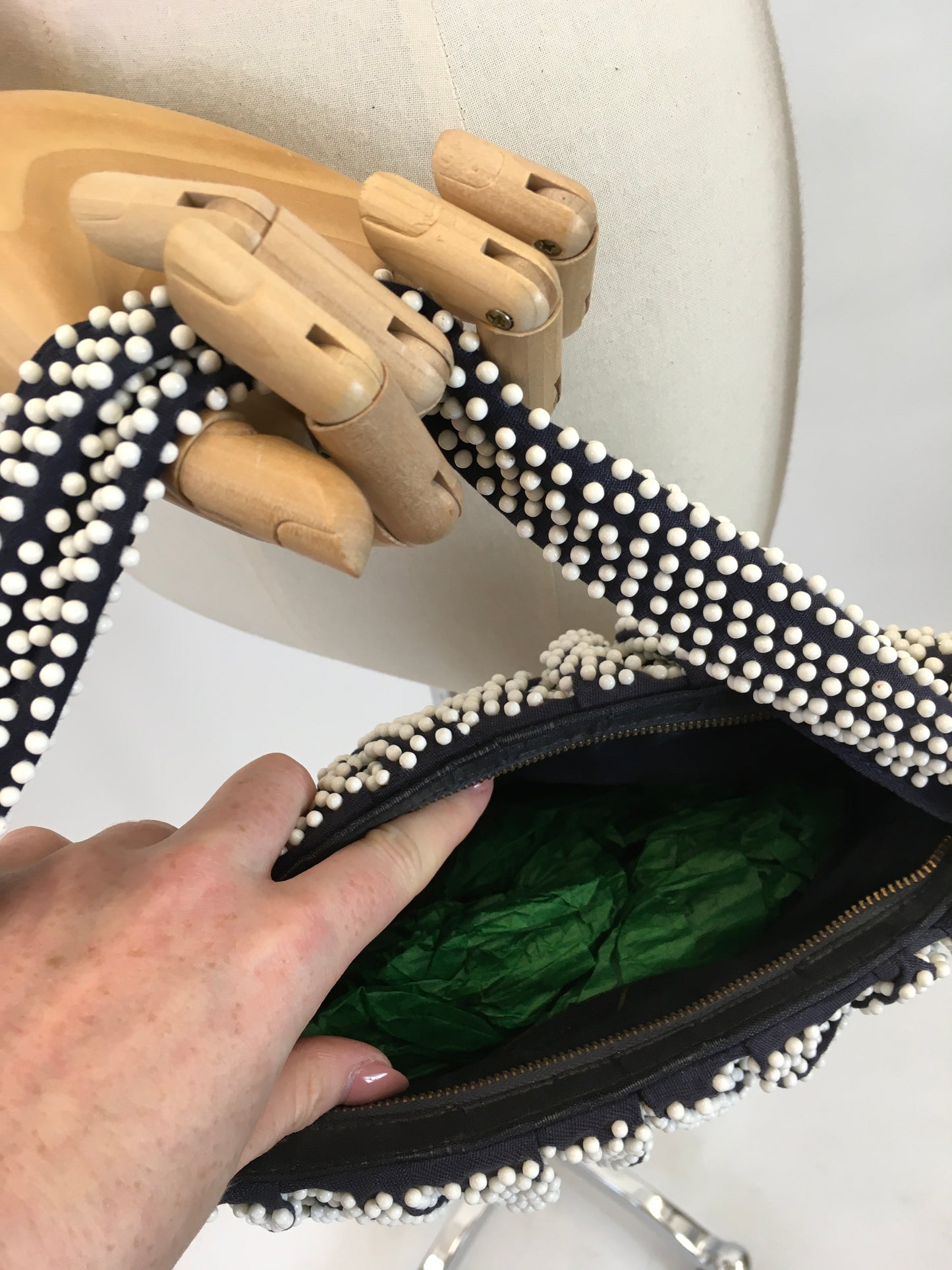 Original Late 1940's Early 1950's Fabulous Handbag - In Classic Navy & White