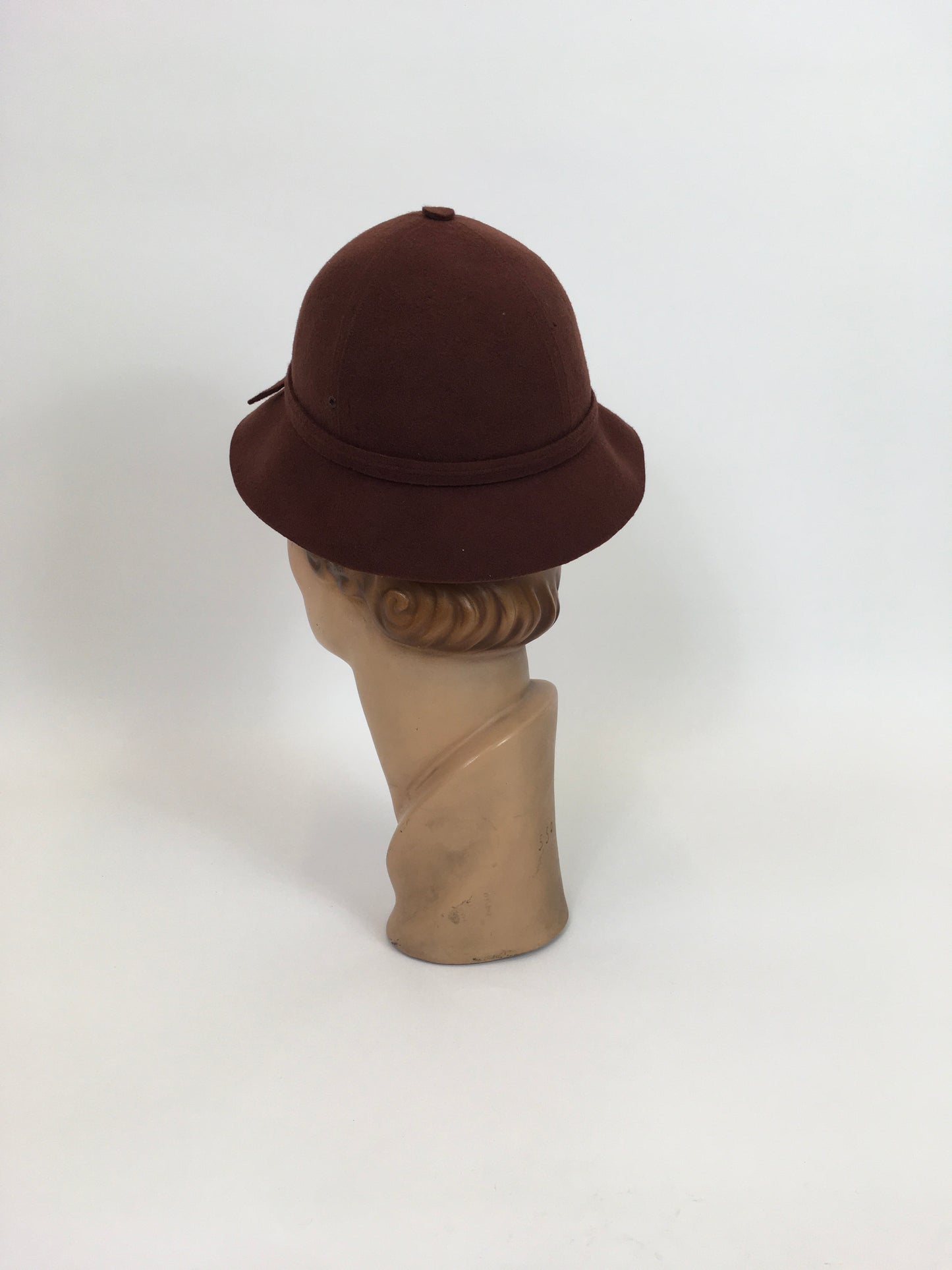 Original 1930's Sensational Sportswear Hat - In A Divine Warm Brown