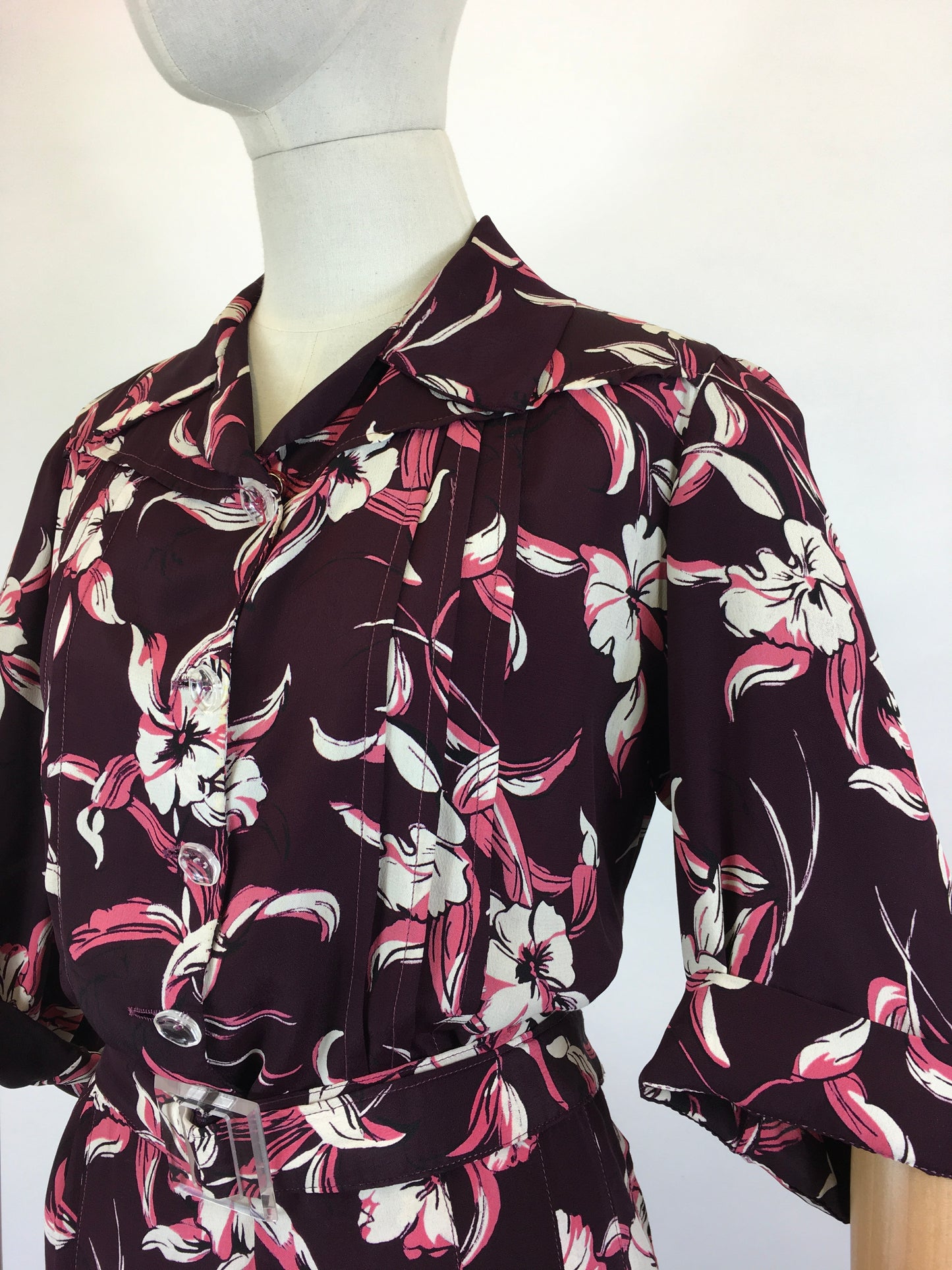 Original 1940’s Stunning Volup Rayon Dress - In A Winter Berry Floral