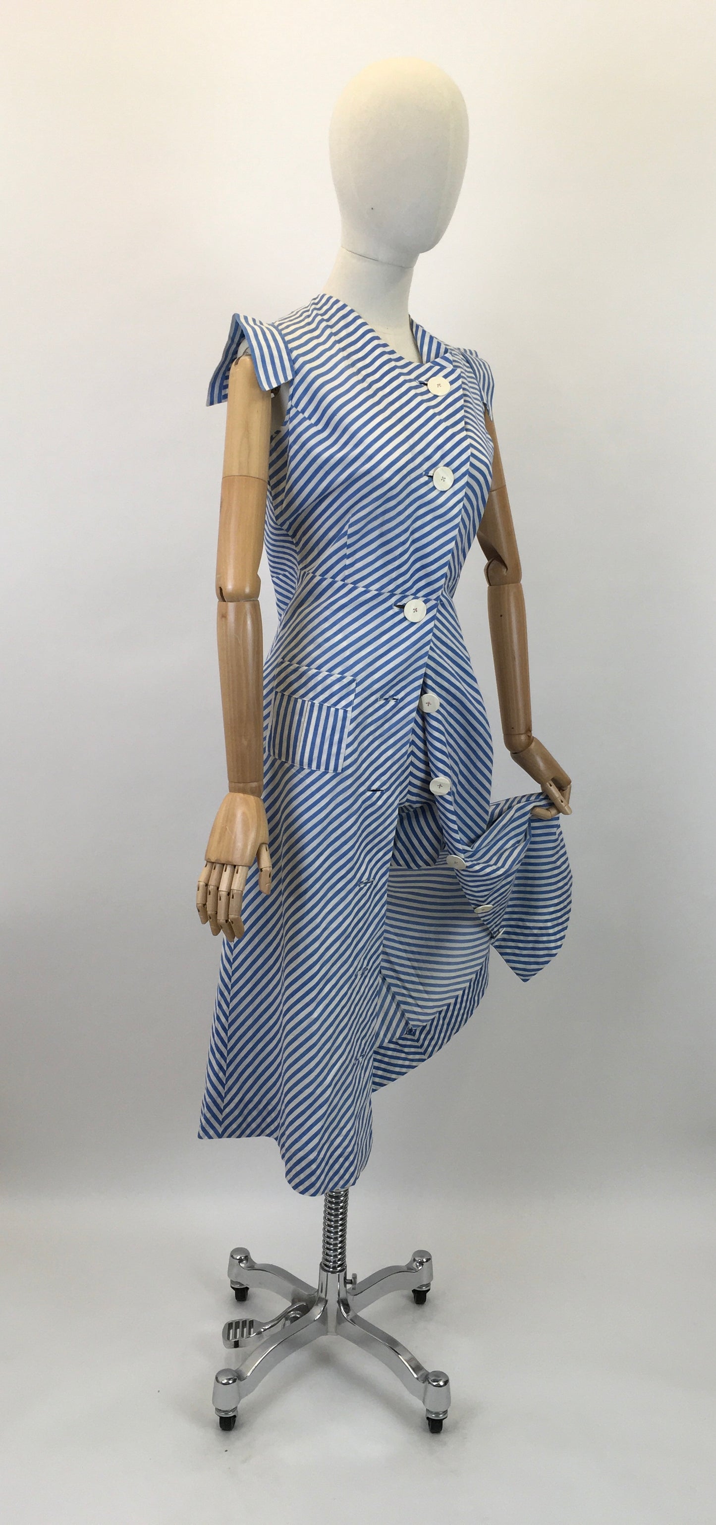 Original 1930's Sensational Dress & Shorts Set - In A Classic Blue & White Stripe