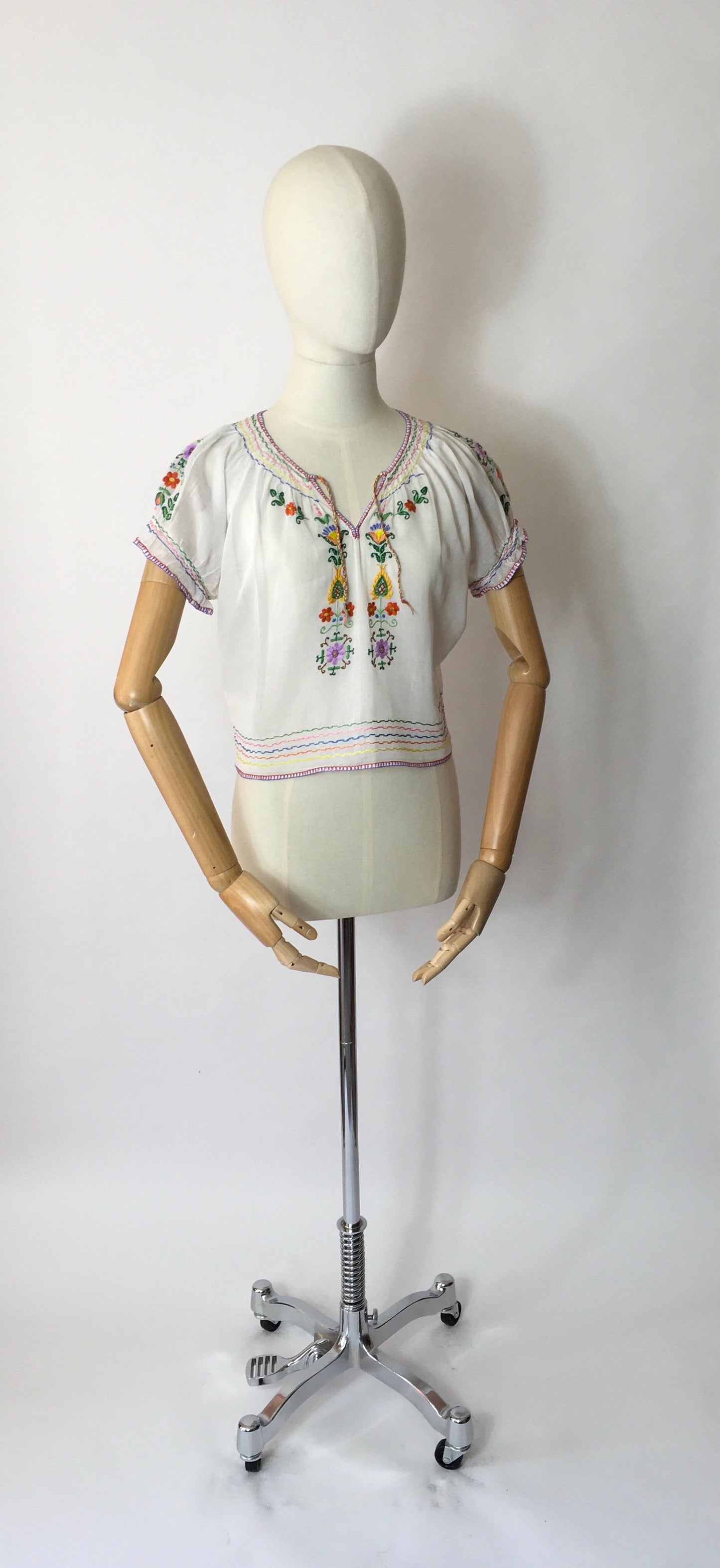 Original 1940’s Embroidered Blouse - Featuring Beautiful Embroidered Detailing in Rainbow Colours