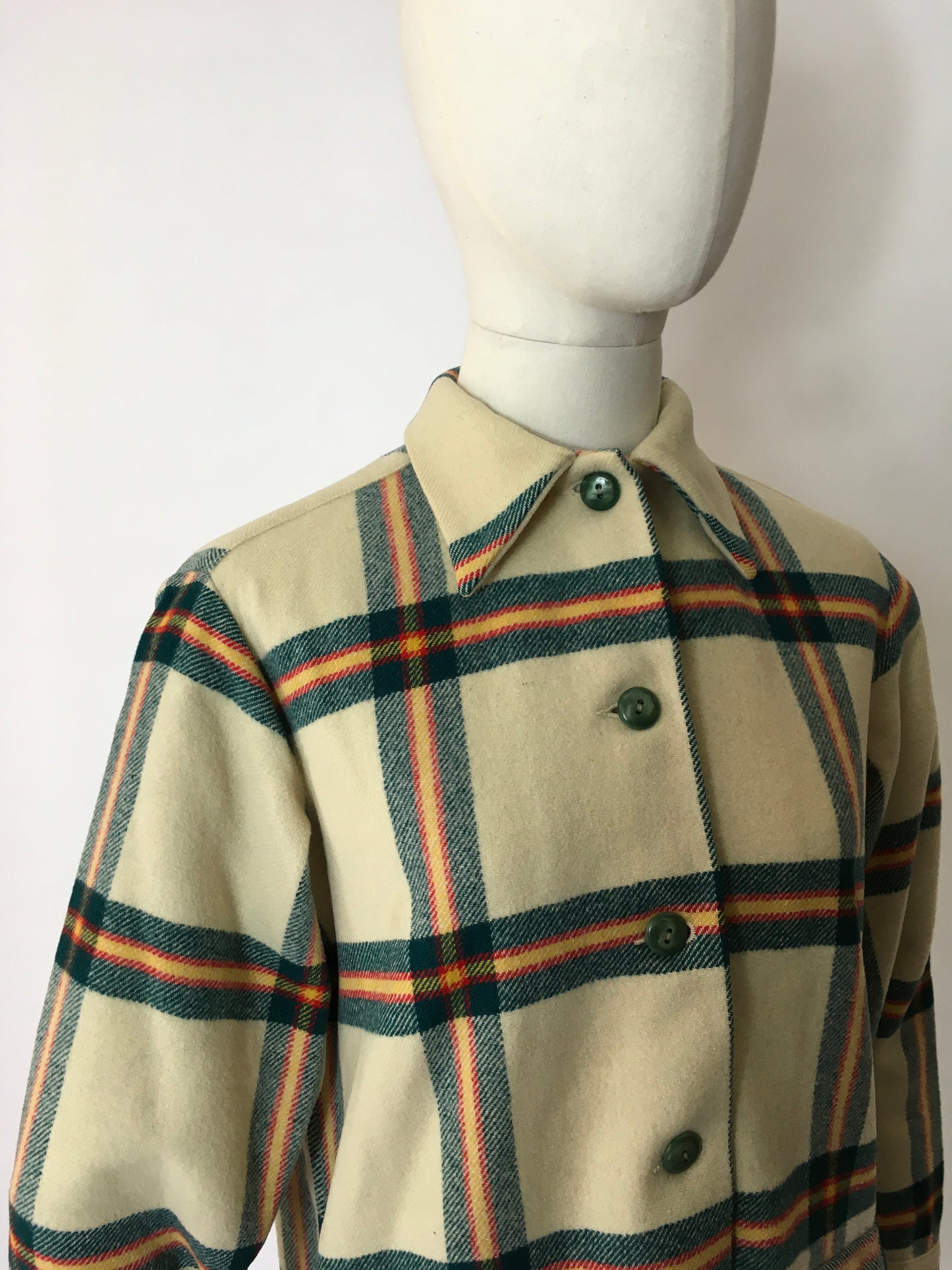 Original 1940’s American Jacket - In a lovely Plaid In Red, Green & Yellow on a Soft Cream