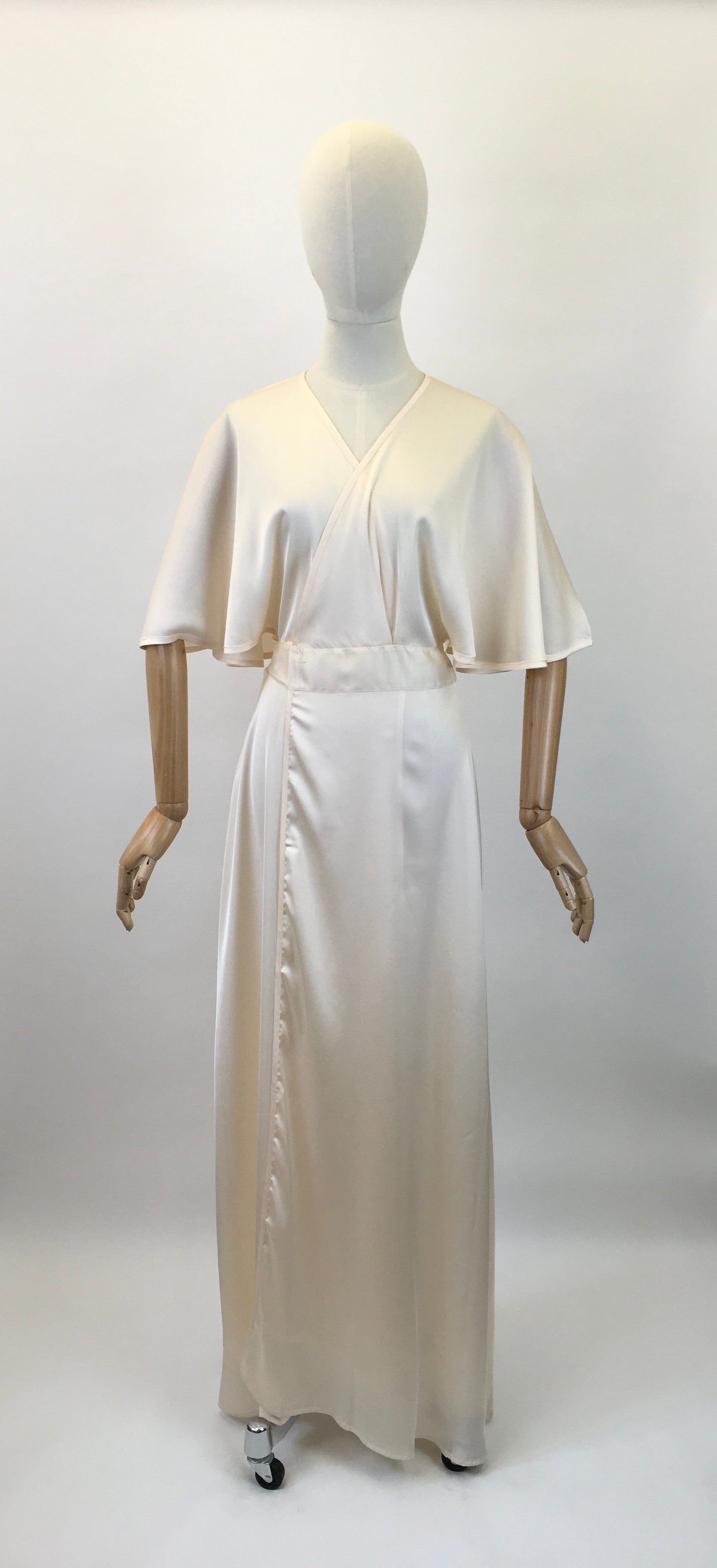 What Katie Did Loungewear Robe - In Peach