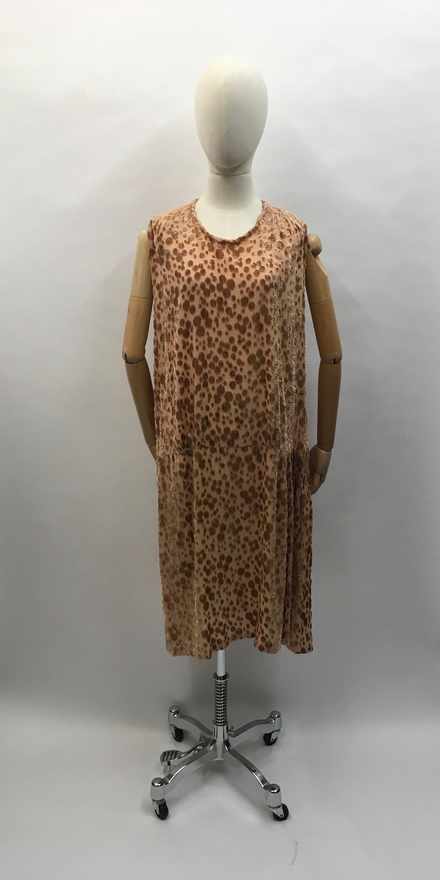 Original 1920’s Devore Dress - In a soft beige tone featuring ruched detailing