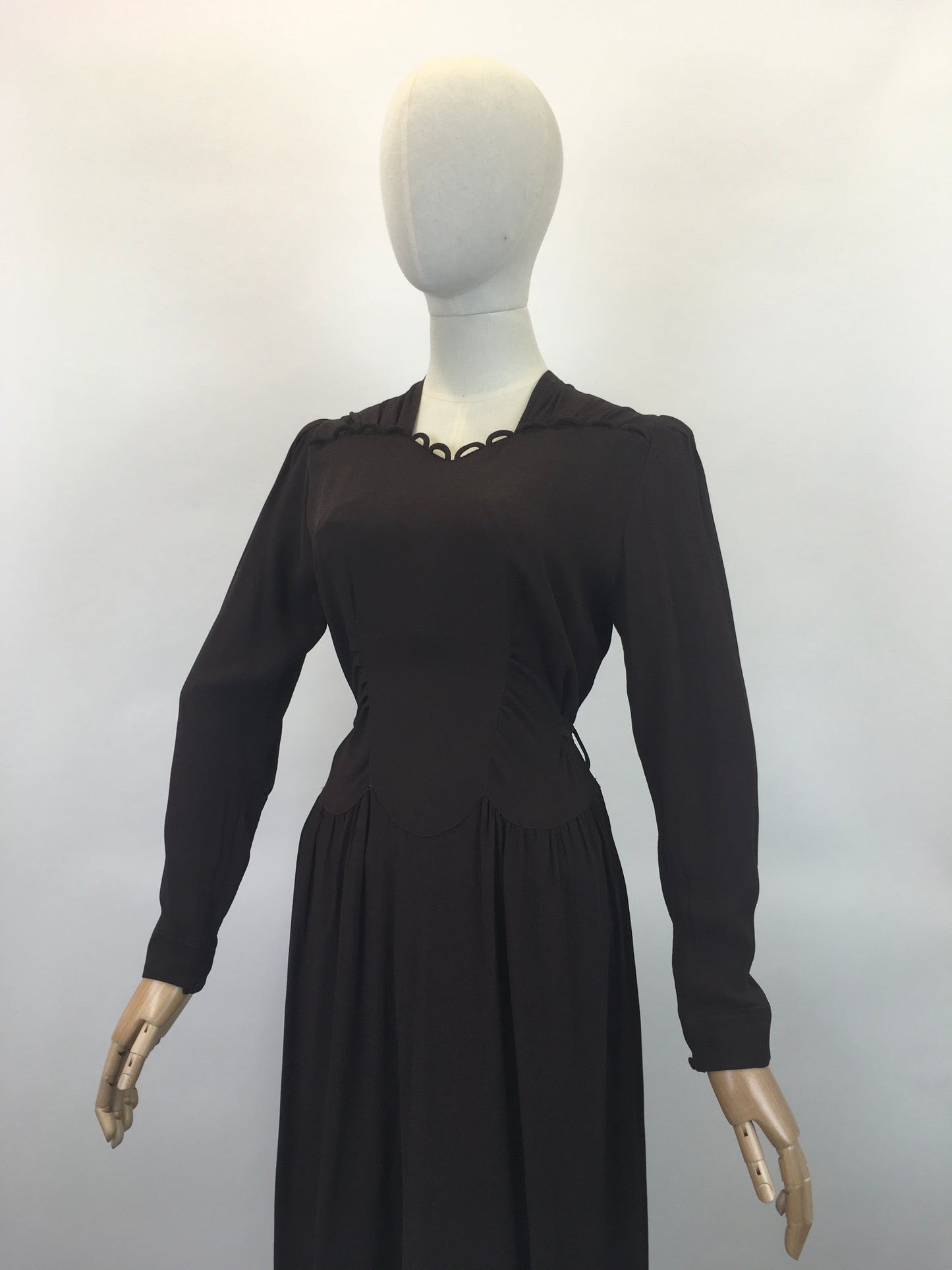 Original 1940's Sublime ' Mary Browne' CC41 Crepe Dress - In A Warming Brown with Roulette Loop Detailing