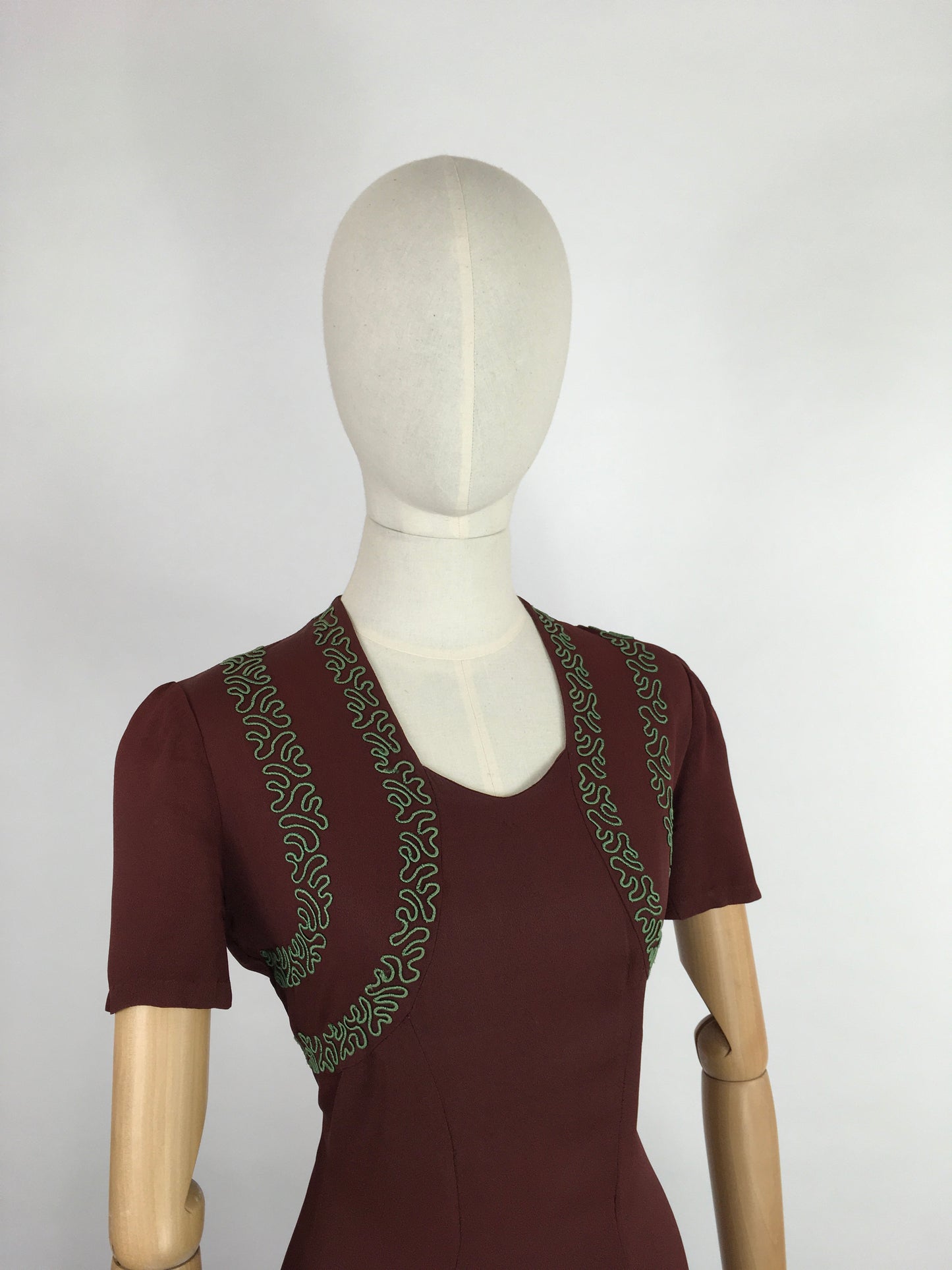 Original 1940’s Day Dress - In A Lovely Brown Crepe With Contrast Green Soutache Detailing