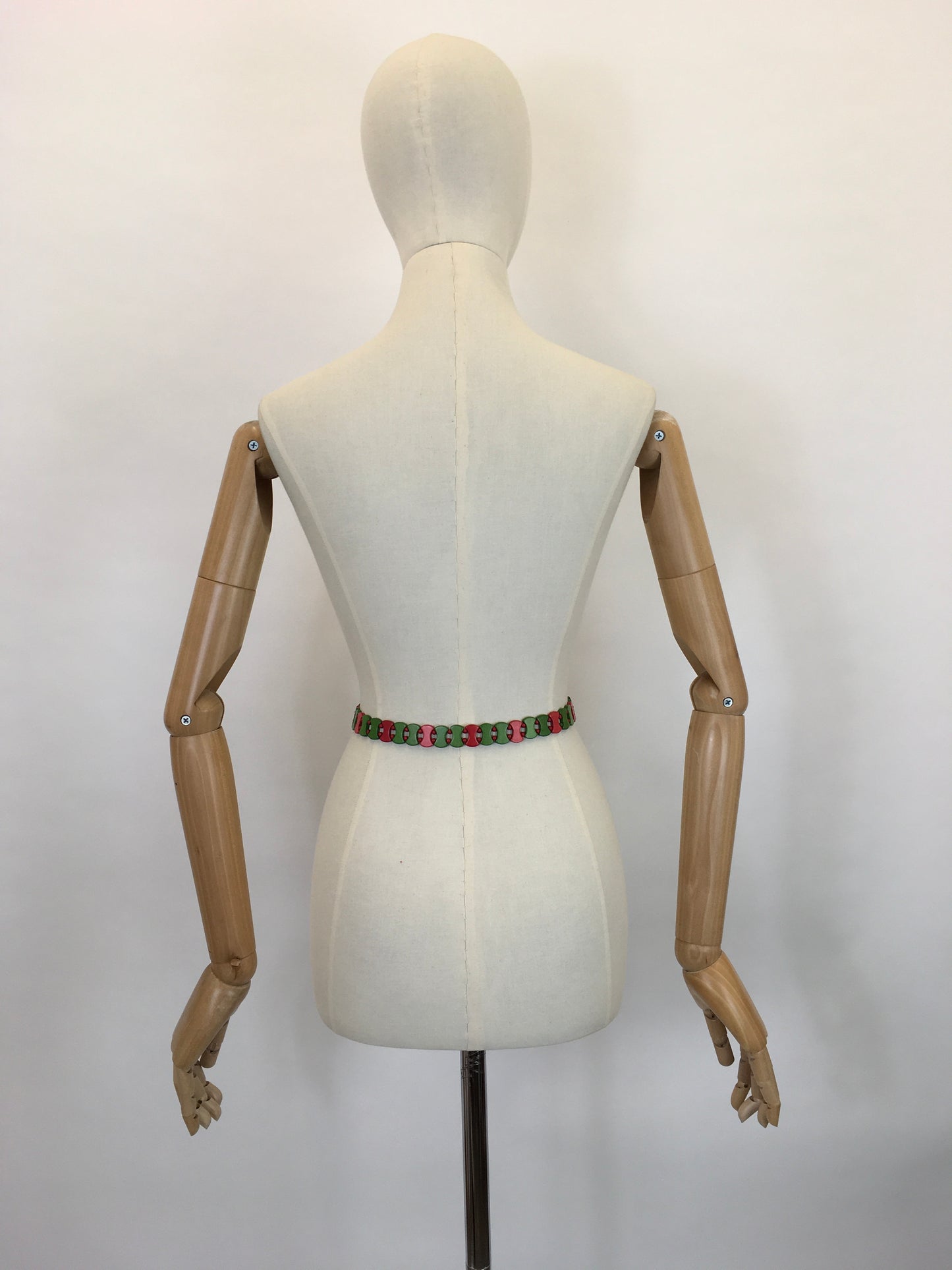 Original 1930’s FABULOUS Wooden Beaded Belt - In Red & Green