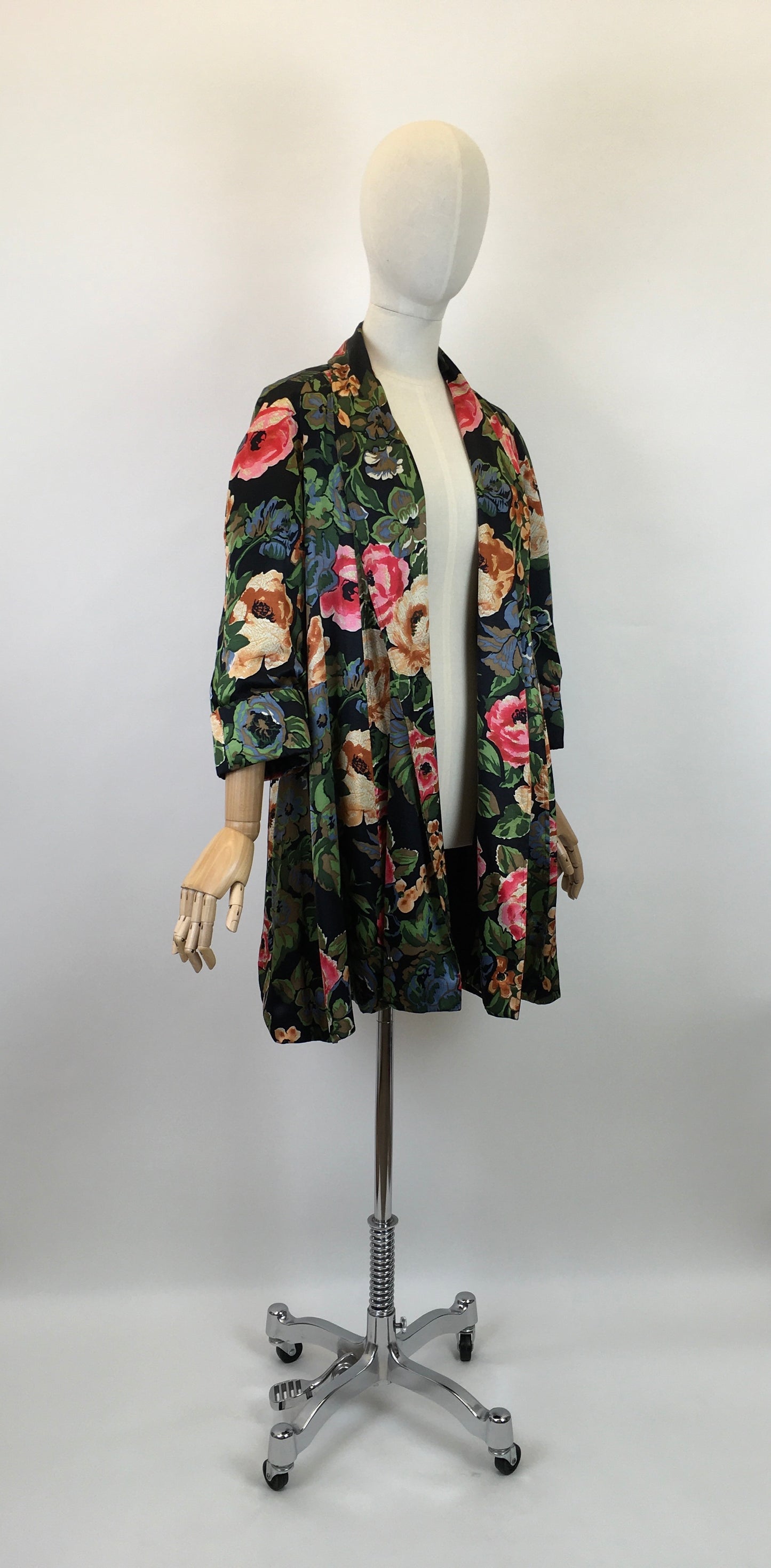 Original 1950’s SENSATIONAL ‘ Peter French’ Swagger Jacket - In Floral Bloom