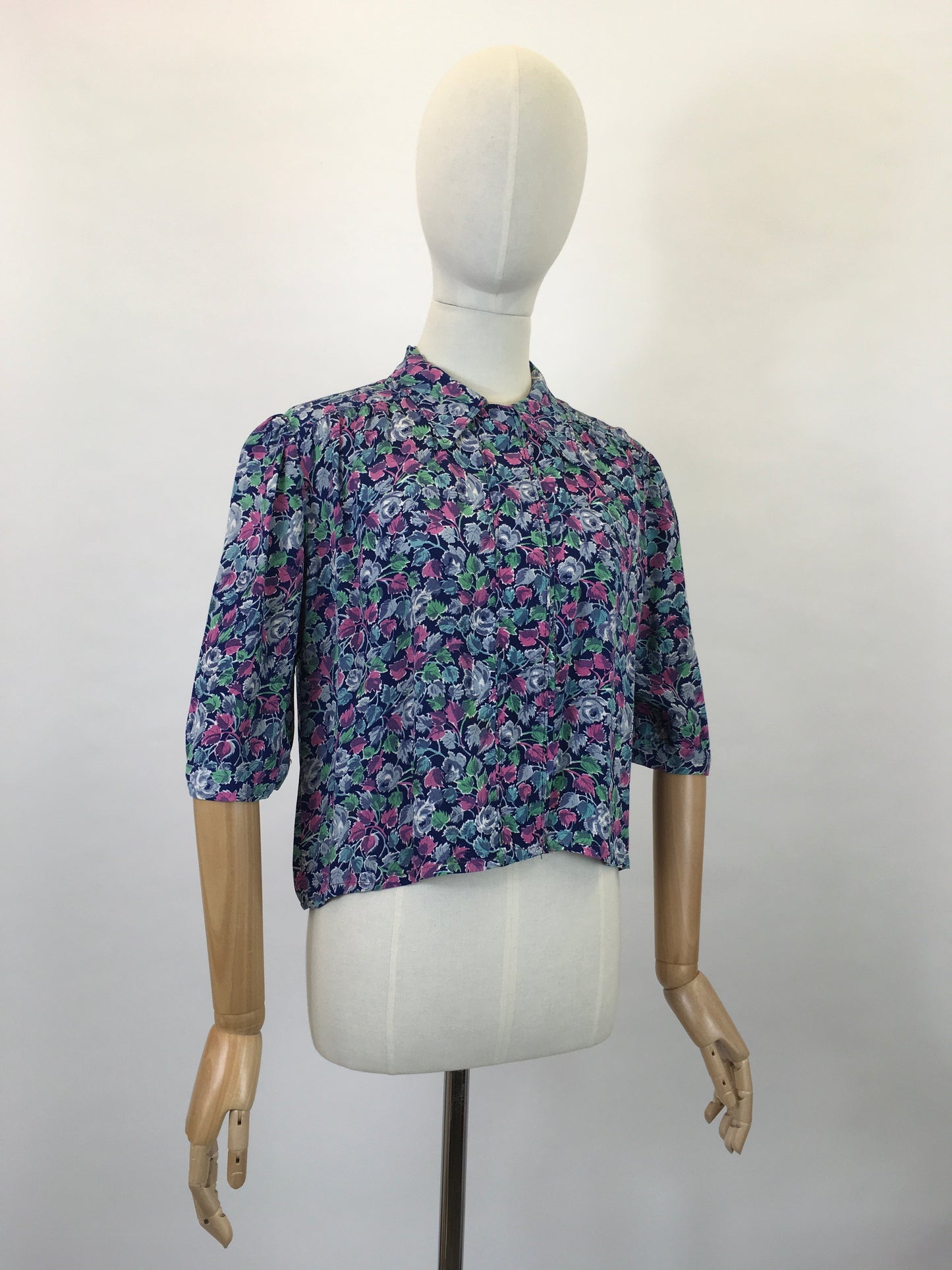 Original 1940’s Beautiful Crepe Over Jacket / Blouse - In A Warm Frosted Berry Colour Pallet