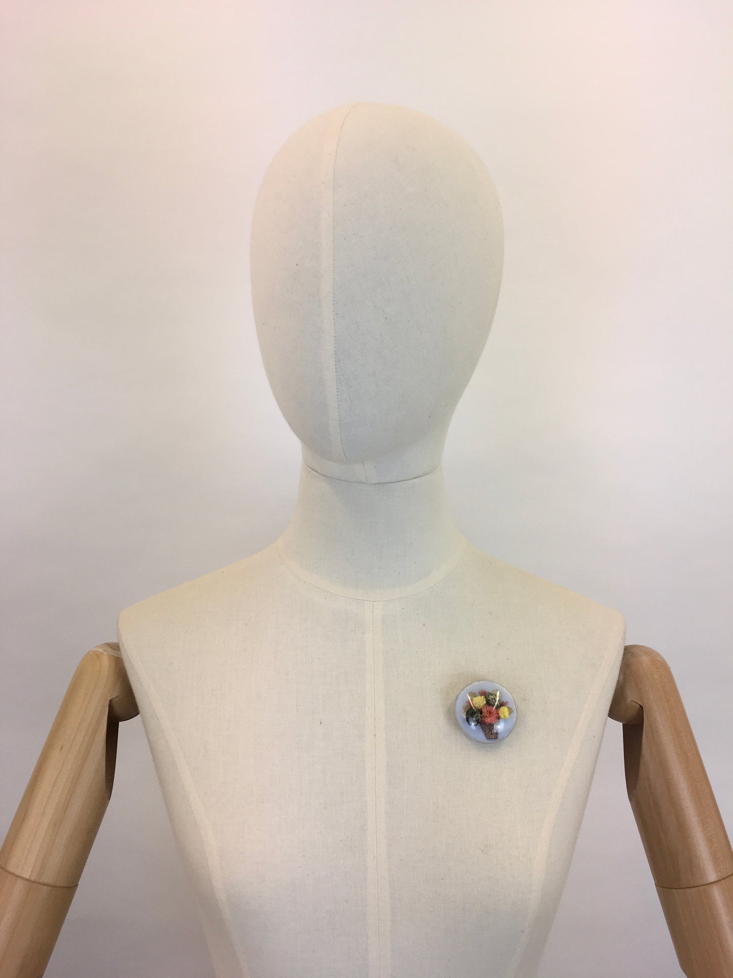 Original 1940s Lucite Brooch With Dried Flower Basket - In Lovely Soft Pastels