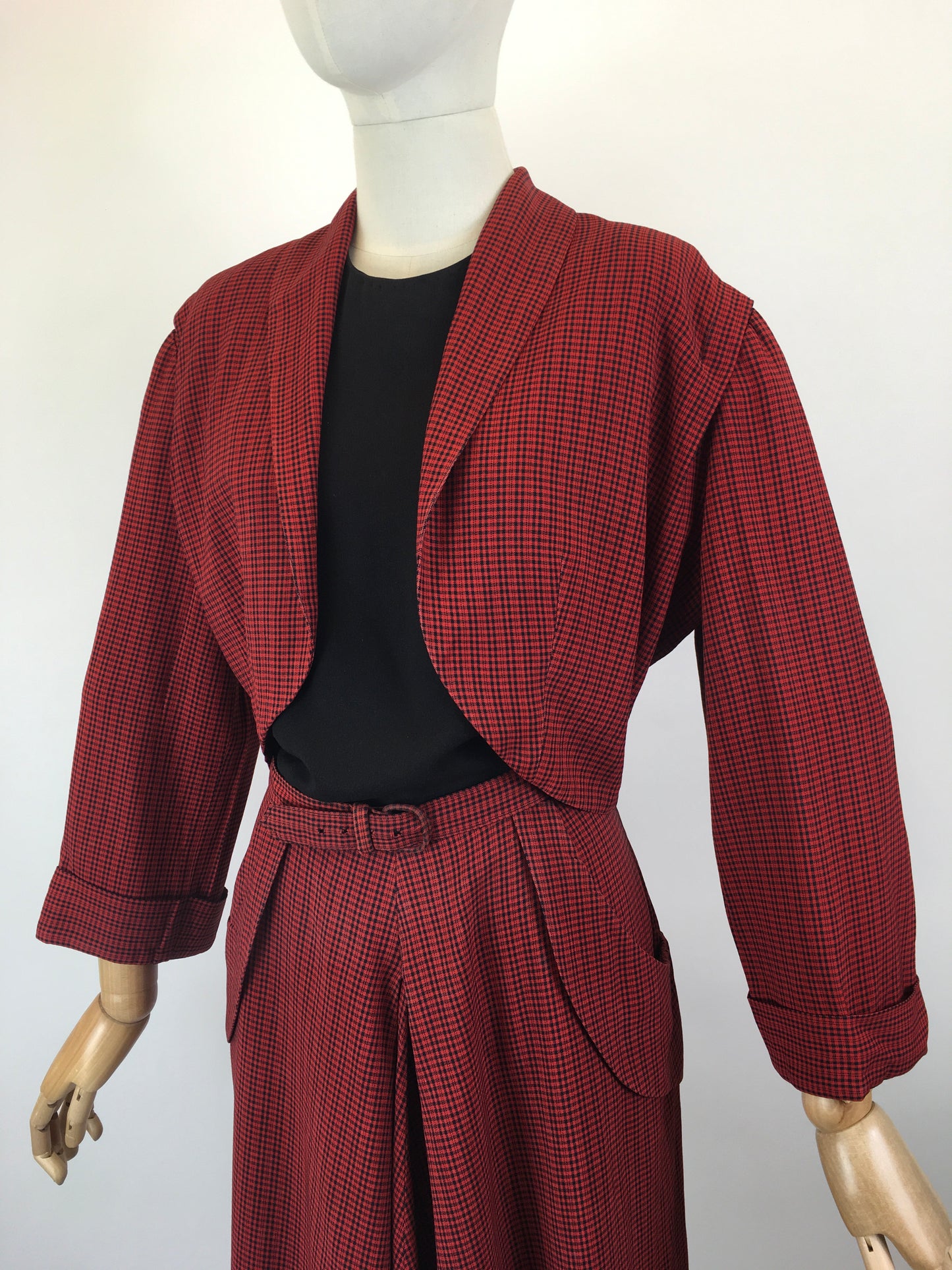 Original Late 1940’s 3 pc Set in Black and Red - By ‘ Leslie Fay ‘