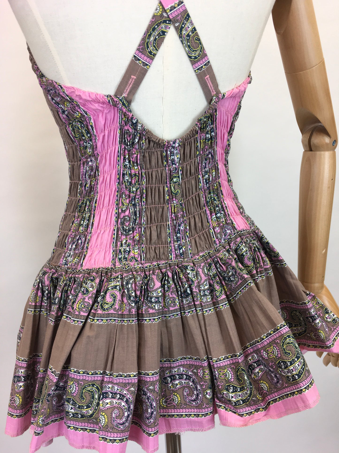 Original 1950’s ‘ Dorothy Perkins ‘ Bathing Costume - In a Lovely Colour Block and Paisley Print Cotton