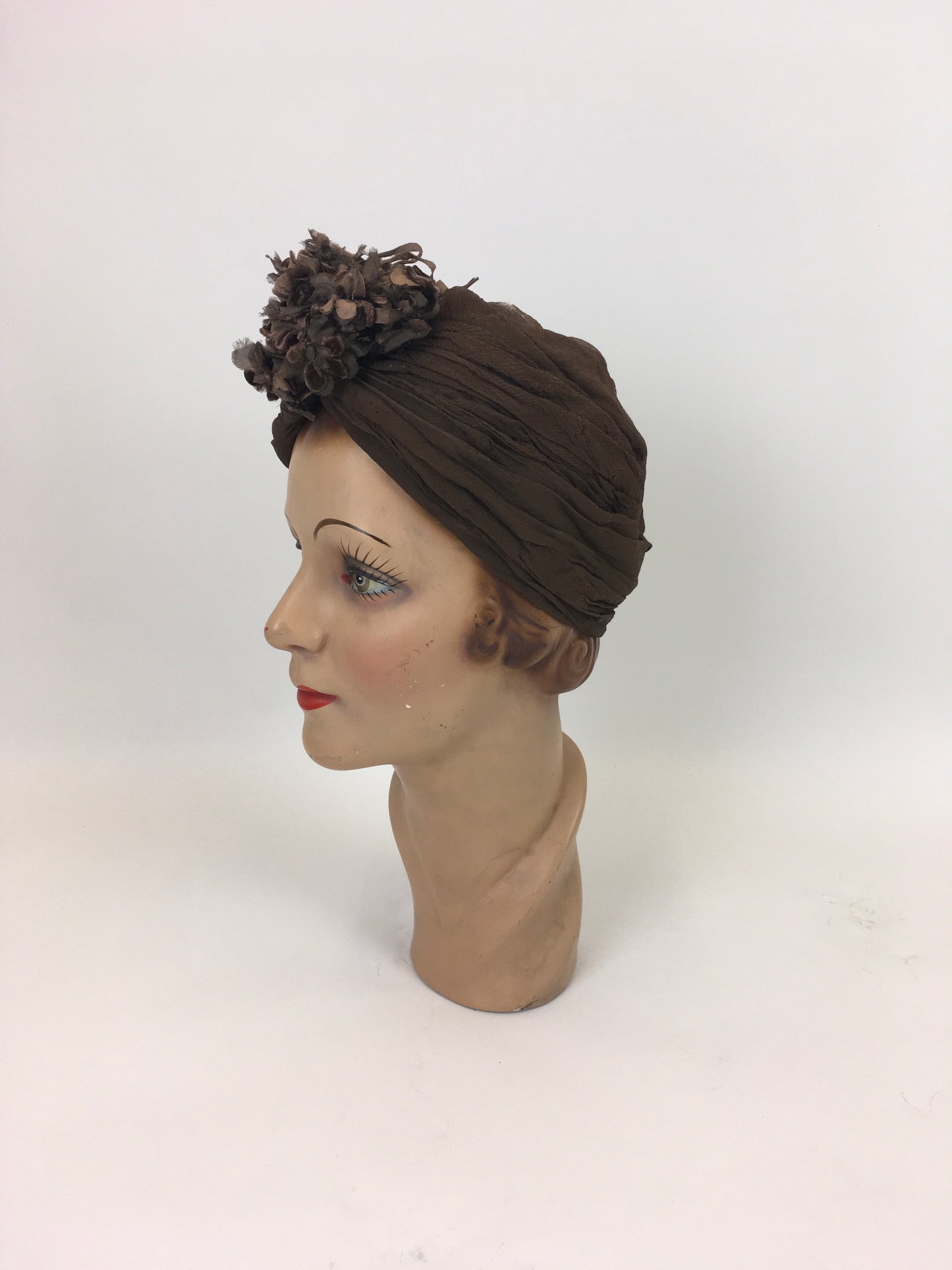 Original 1940’s Fabulous Turban Hat by ‘ Harrods’ - In Chocolate Brown Chiffon with Velvet Millinery