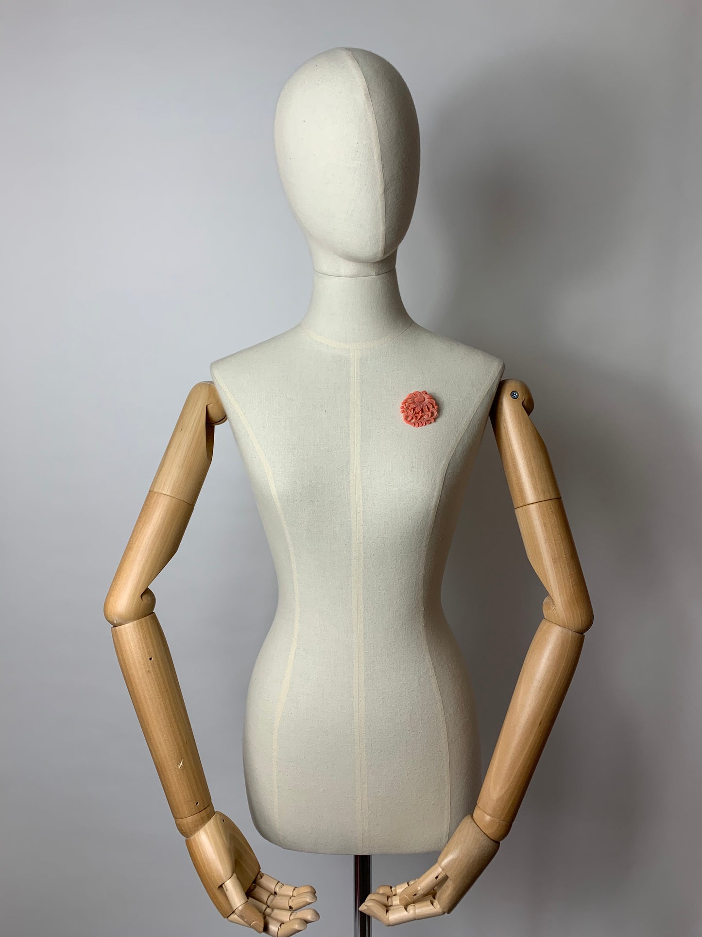 Original 1940’s Floral Brooch - In a lovely Soft Coral Colour