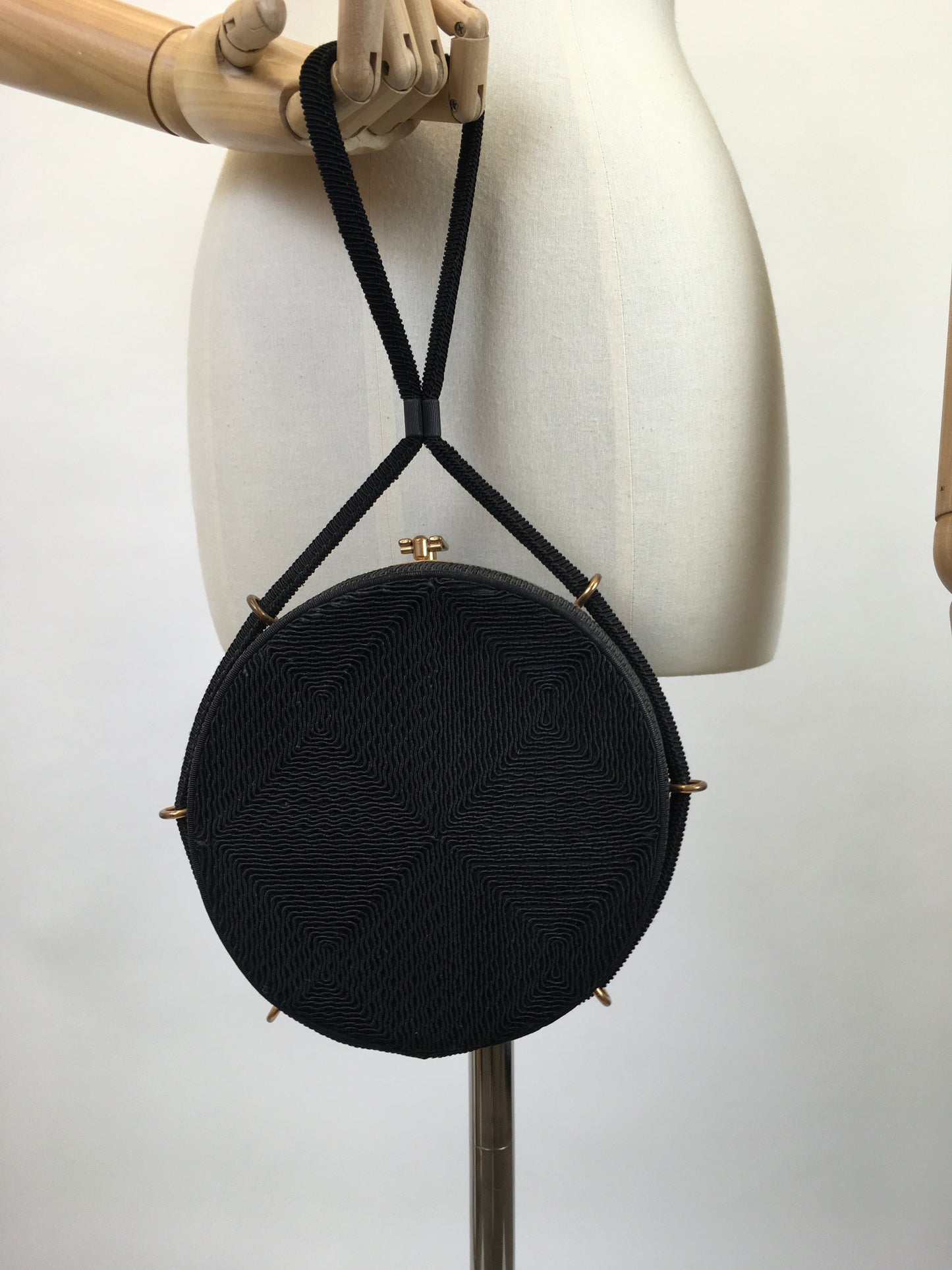 Original 1940's / 1950's Sensational Circular Corde Handbag - In Stencilled Black
