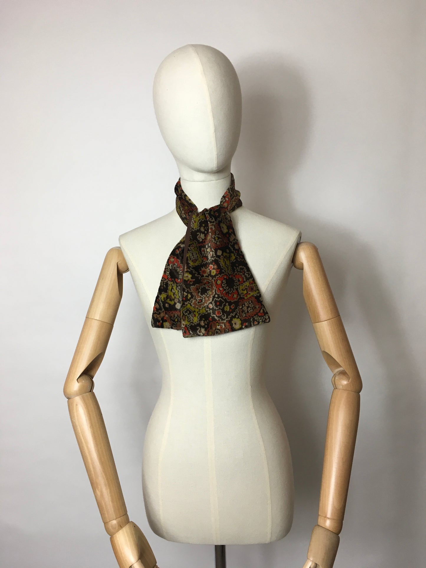 Original 1940’s Velvet Tippet - Lovely Autumnal Colour Pallet Oranges, Browns  & Greens