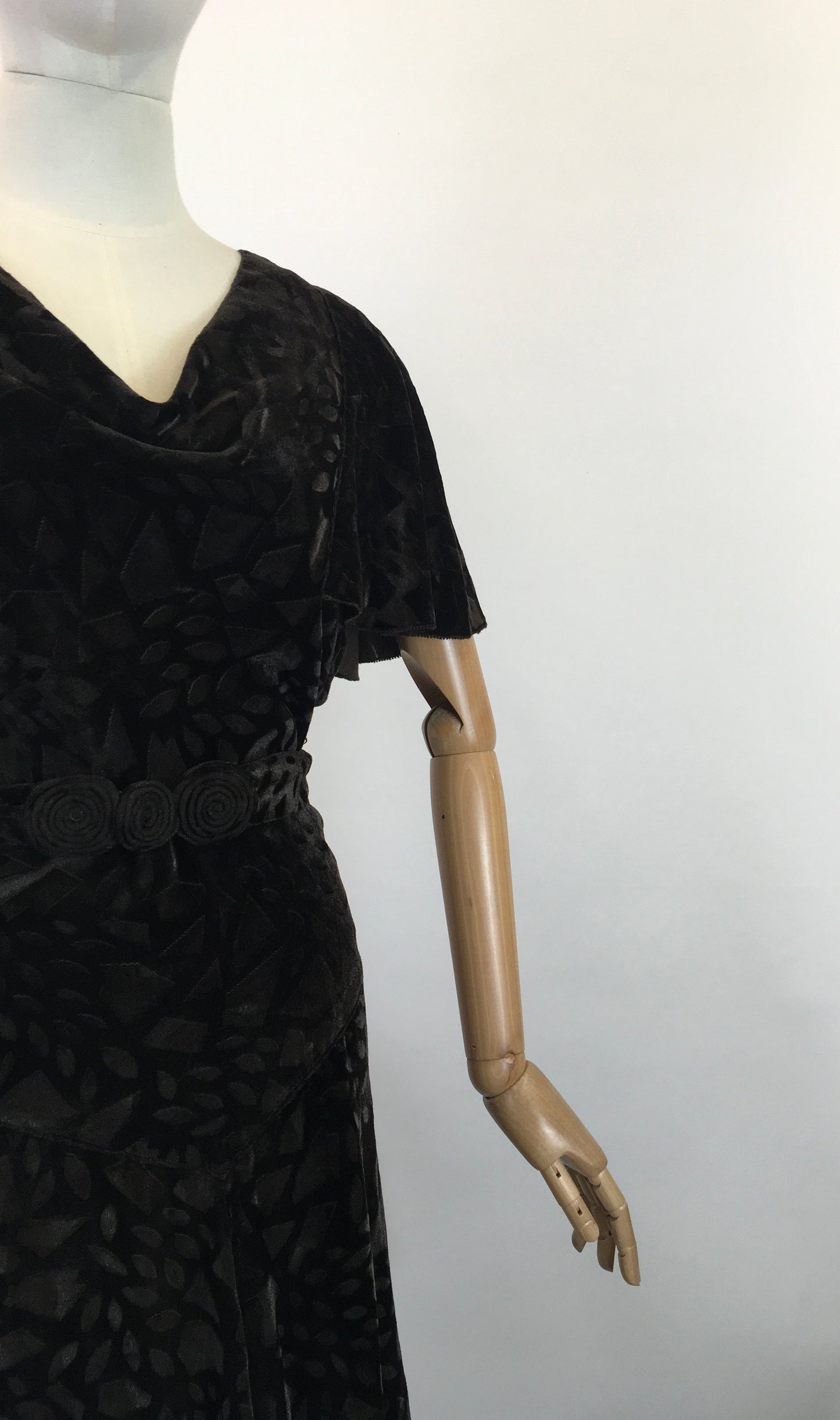 Original 1930's Sensational Evening Gown - In A Rich Dark Chocolate Devore