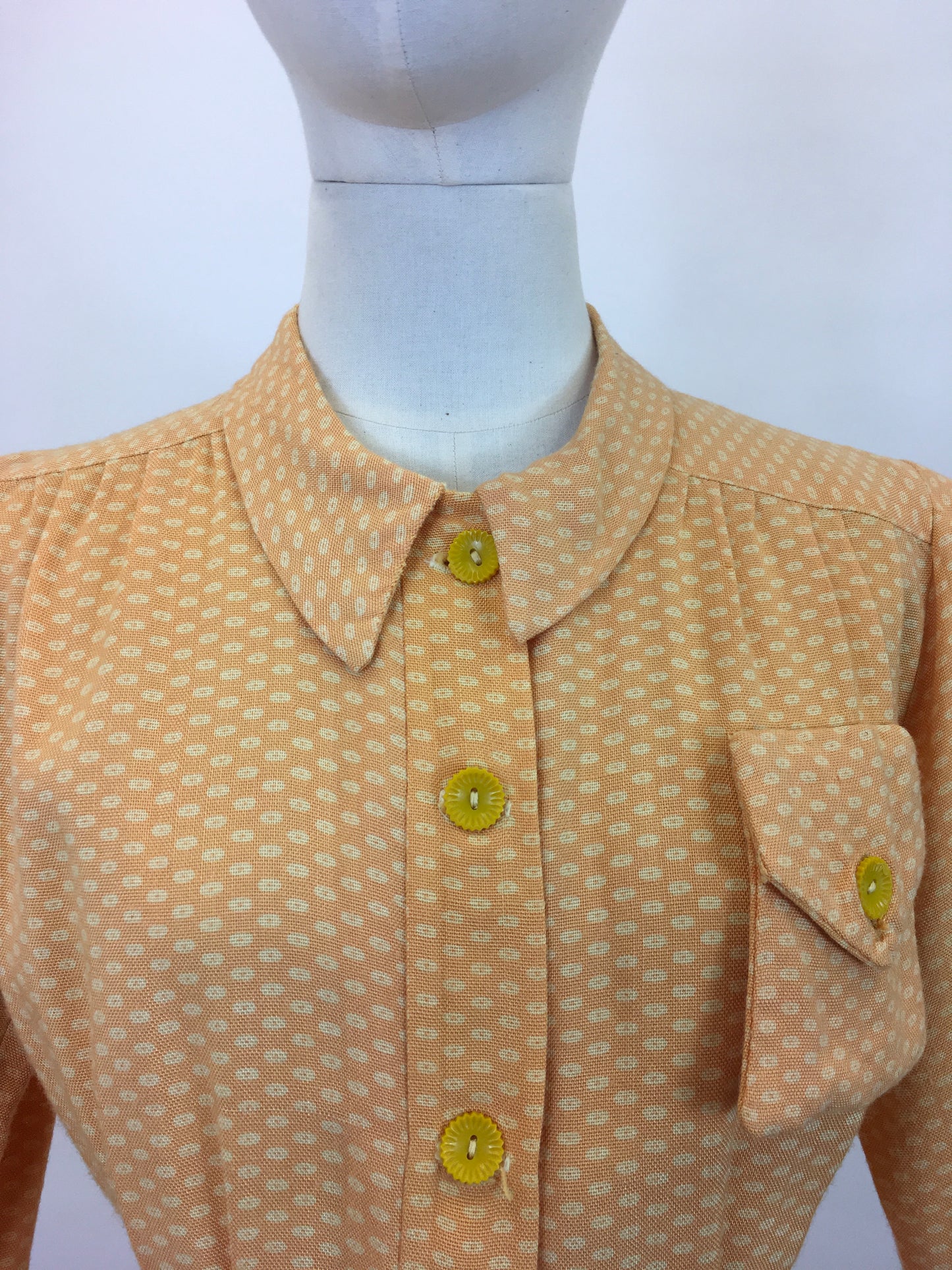 Original 1940's Gorgeous Moygashol Linen Dress - In An Apricot Polka Dot With Yellow Buttons