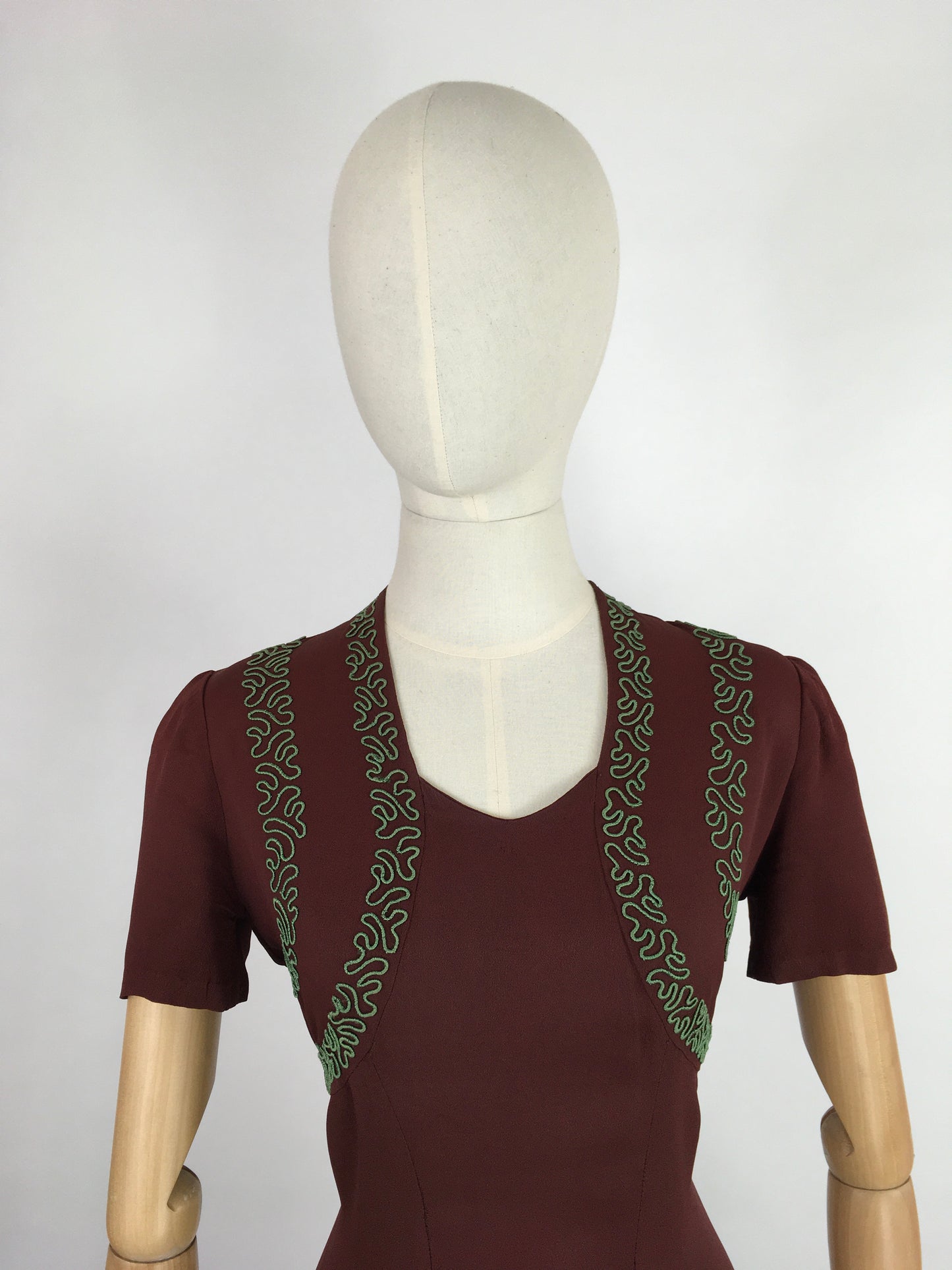 Original 1940’s Day Dress - In A Lovely Brown Crepe With Contrast Green Soutache Detailing