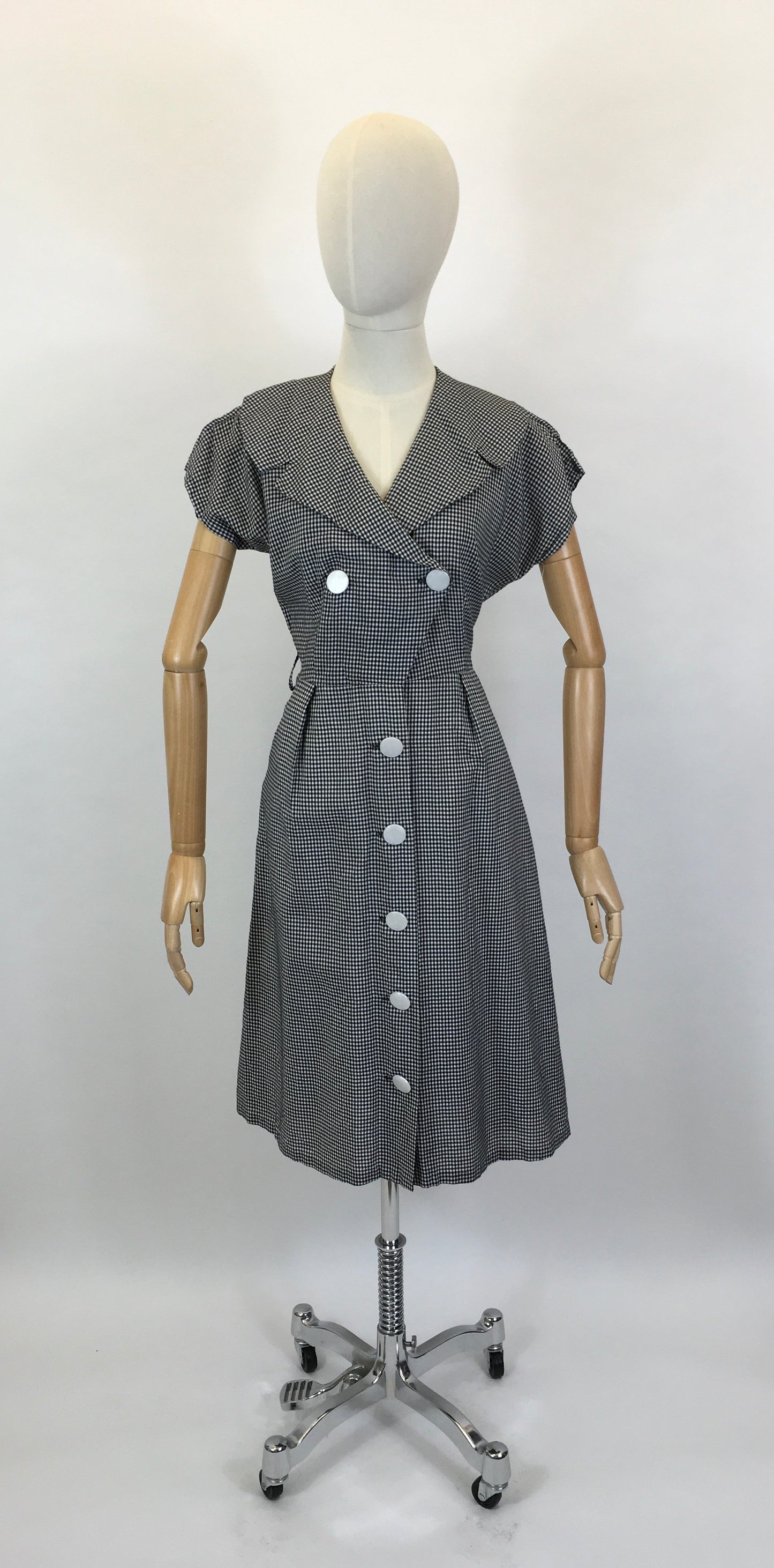 Original 1950’s Fabulous Cotton Day Dress - In A Black And White Gingham Check