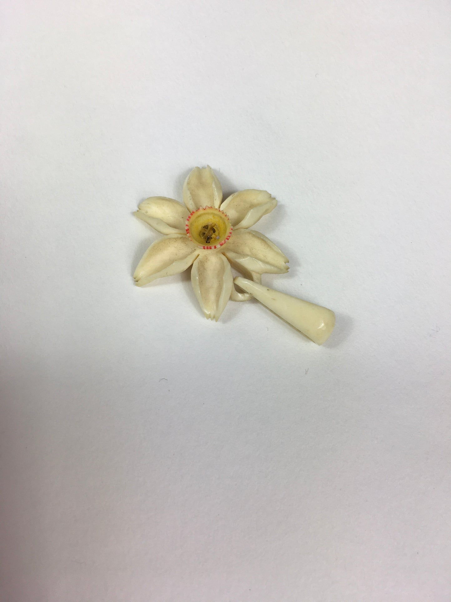 Original 1940’s Celluloid Edelweiss Droplet - A Beautiful Piece To Add To A Chain