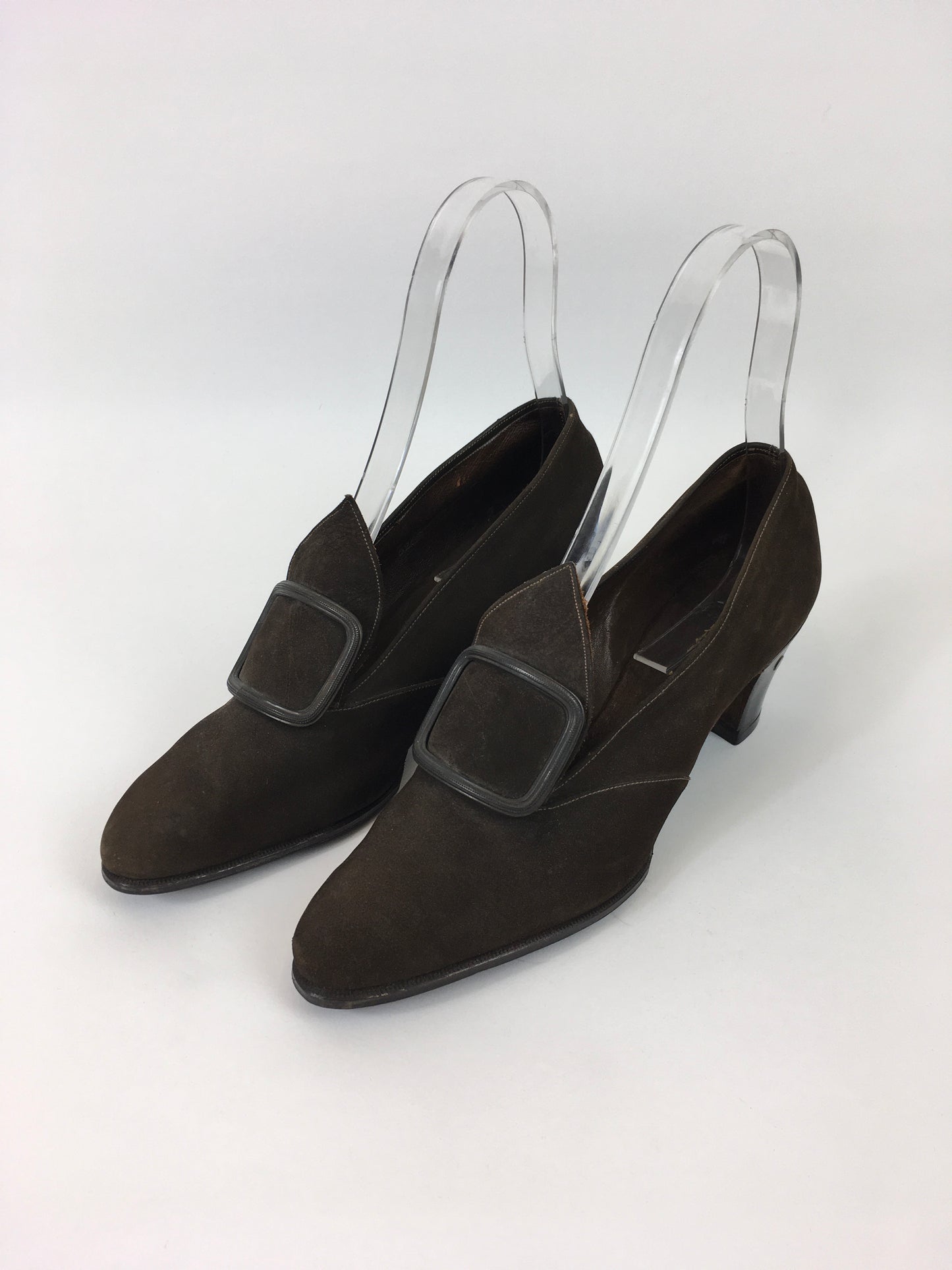 Original 1940’s Brown Suede Shoes - Made By ‘ Lotus ‘ A UK 5 / 5 1/2