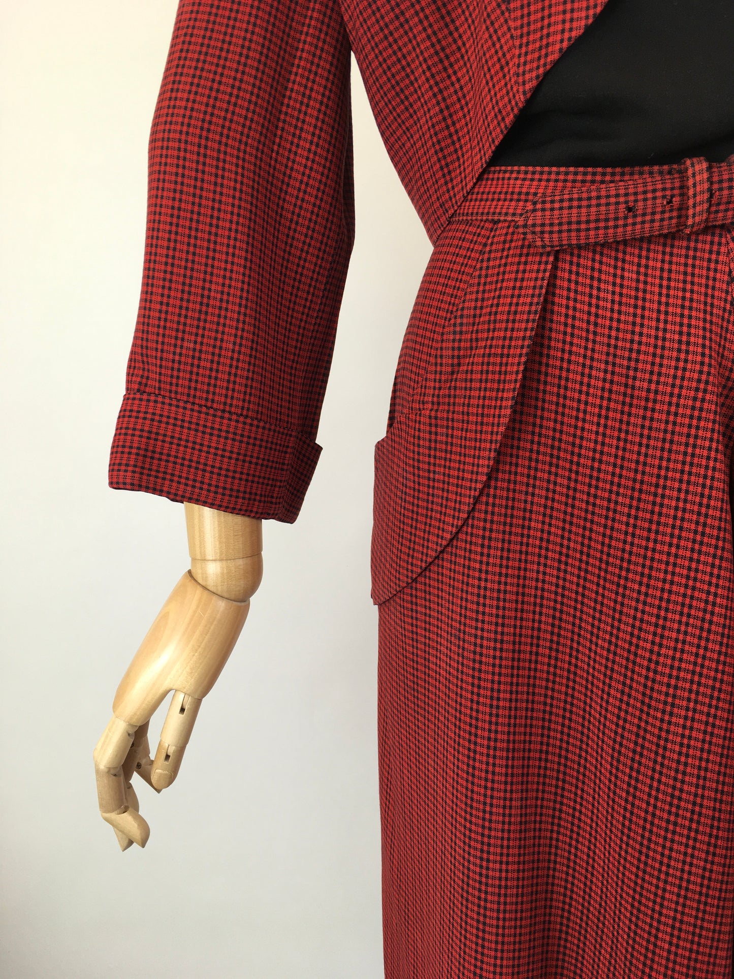 Original Late 1940’s 3 pc Set in Black and Red - By ‘ Leslie Fay ‘