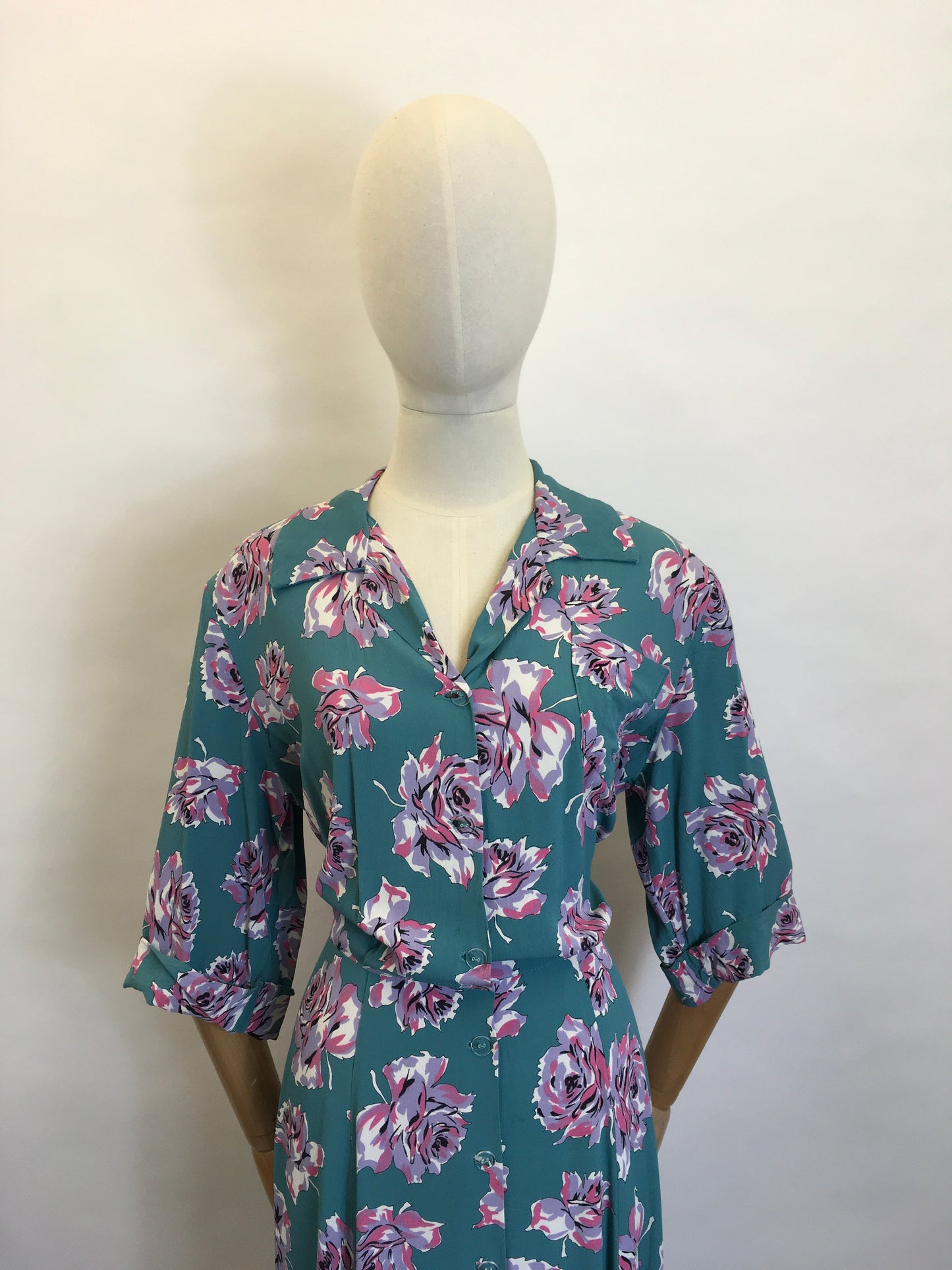 Original 1940's VOLUP Floral Rayon Dress - Beautiful Rayon in a Divine Winter Berry Colour Palette